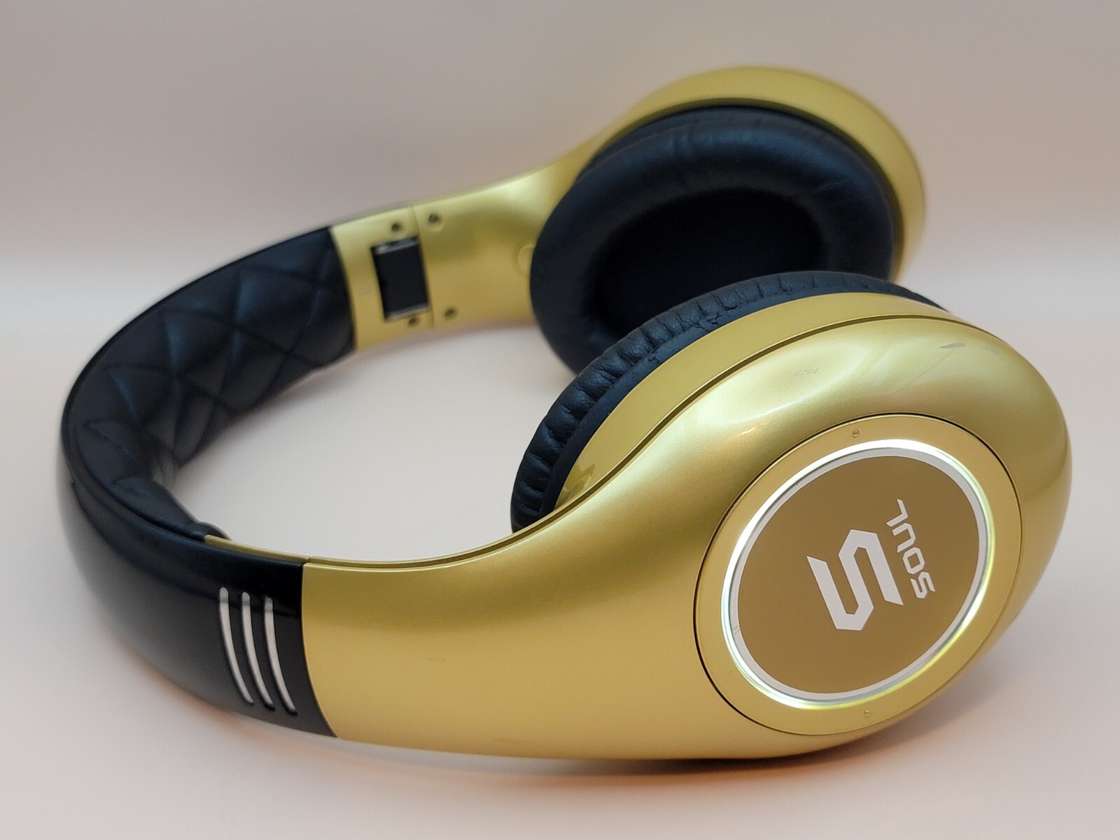 Soul by Ludacris SL300 Hi-Definition Headphones – Gold/Black [Tested] (No Cable)