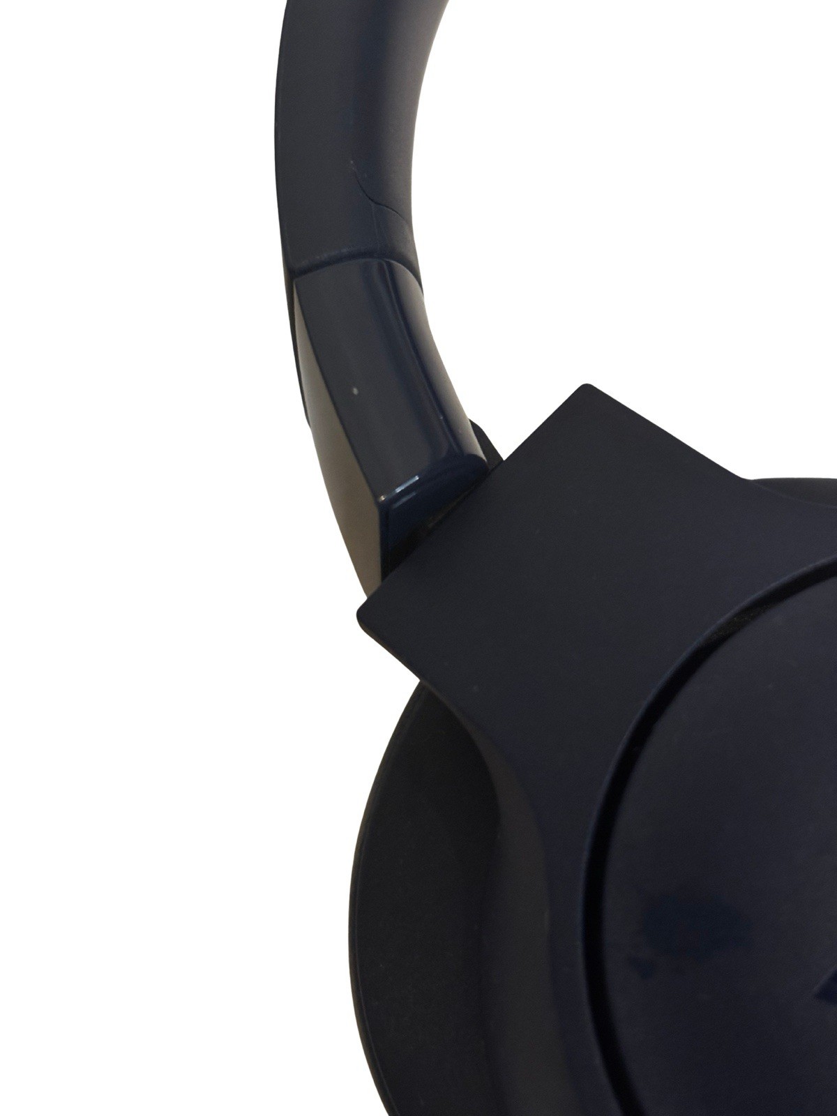 JBL bluetooth headphones.xm5630