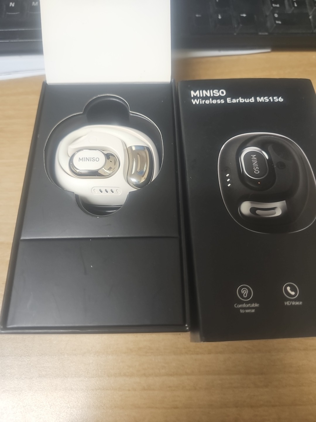 MINISO Wireless Earbud MS156 Comfortable HD Voice Long Lasting Endurance – White