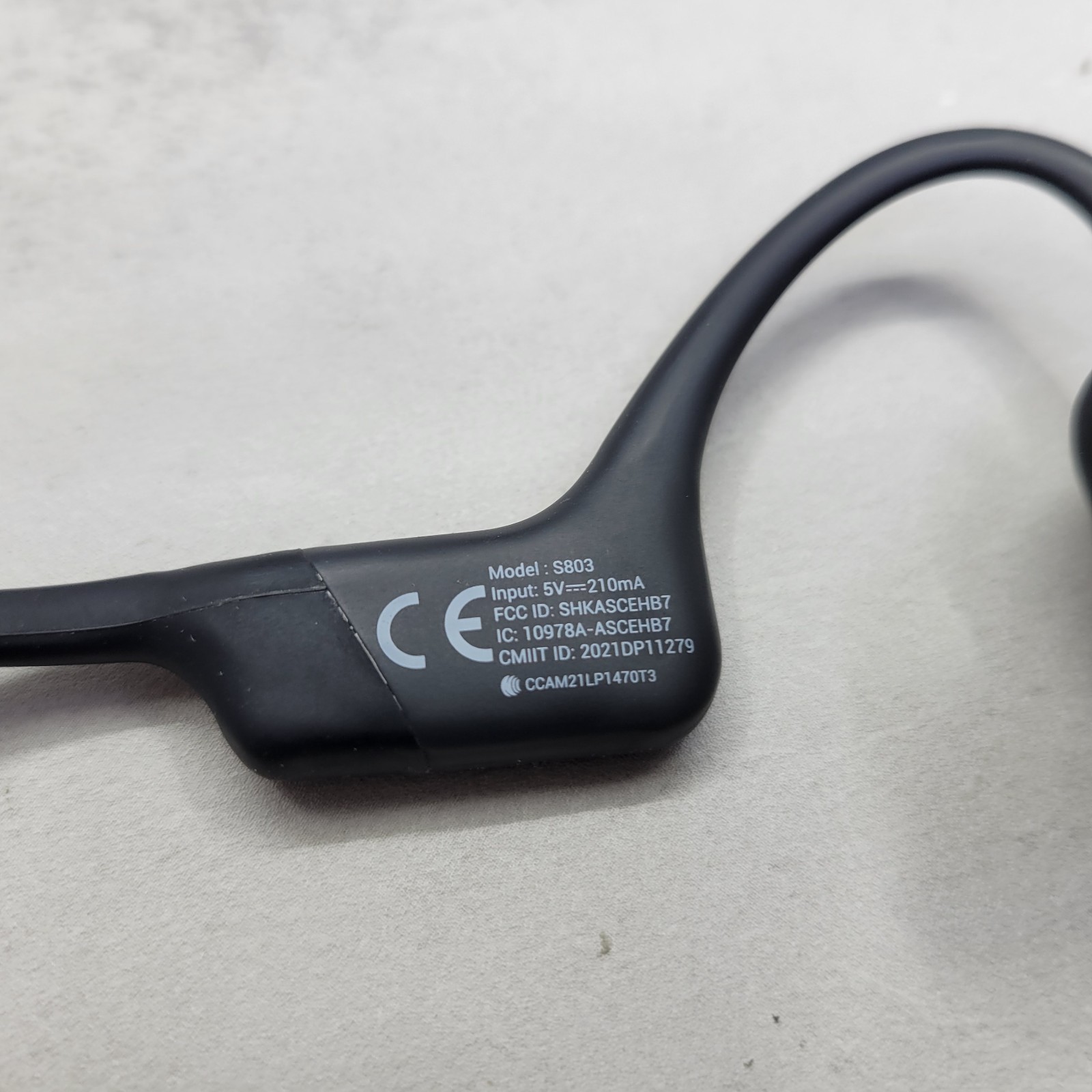 Shokz OpenRun Bone Conduction Open-Ear Headphone (S803) [PAUSE BUTTON ISSUE]™