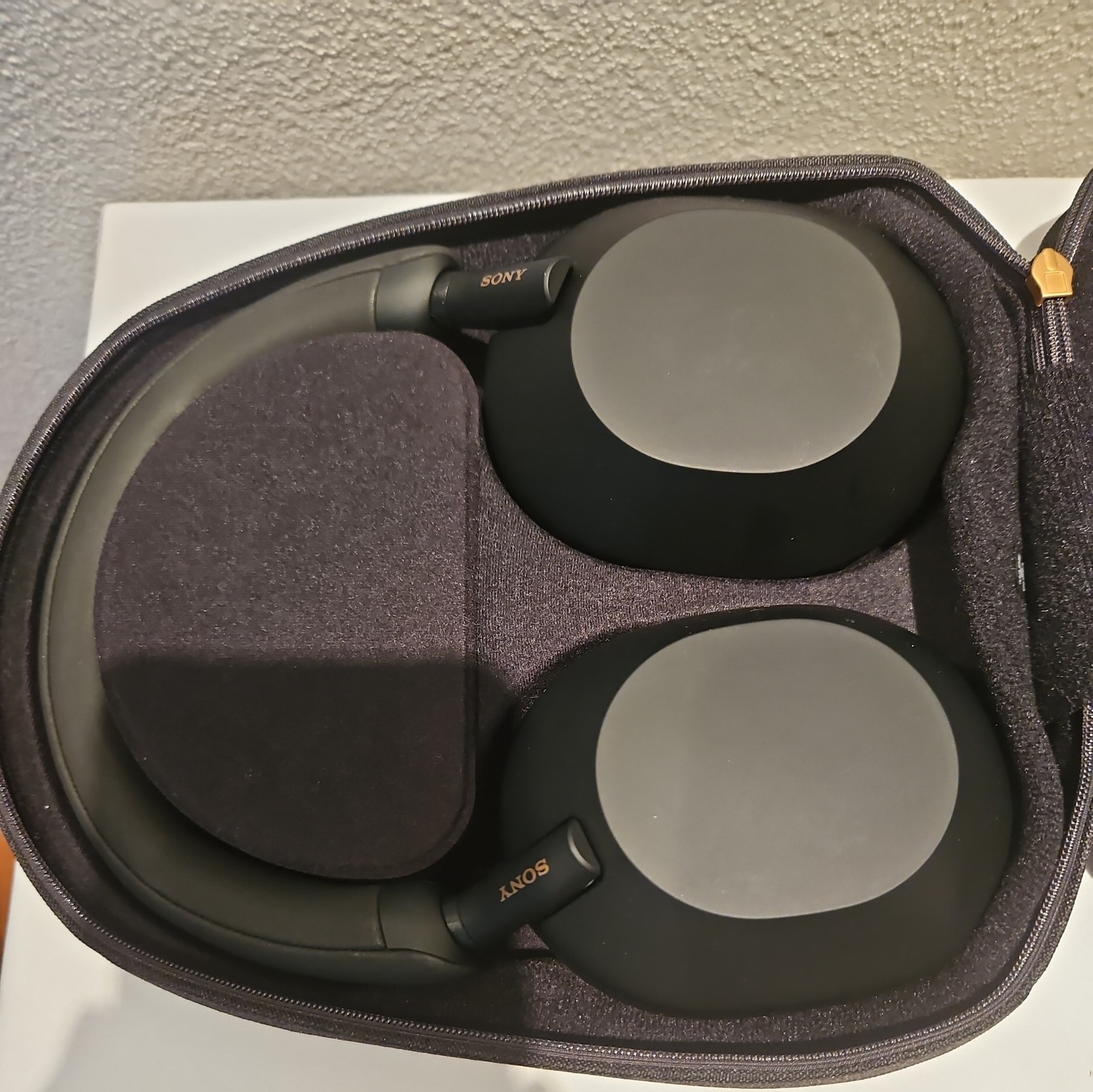 SONY WH1000XM5/B Noise Canceling Wireless Headphones – Black
