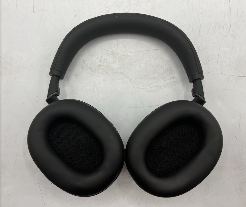 Sony WH-1000XM6 Wireless Noise Canceling Headphones Black – Used