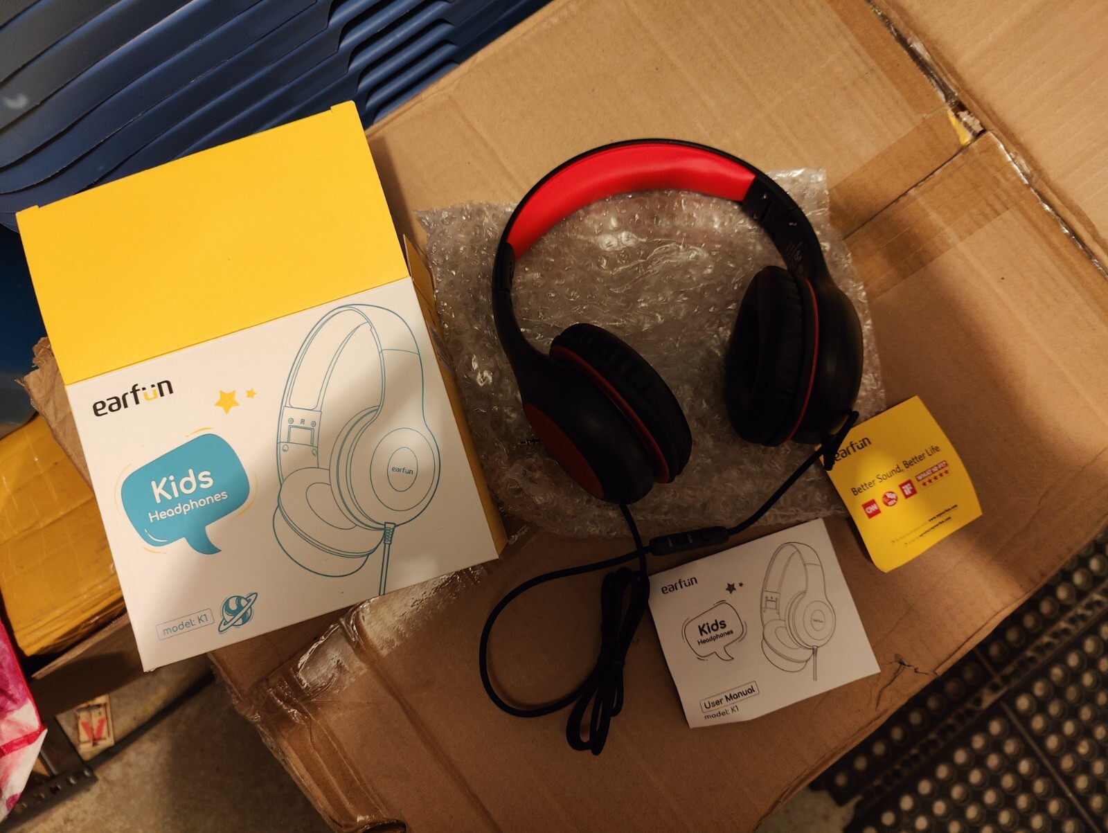 New EarFun Kids Headphones Wired with Microphone Red and Black
