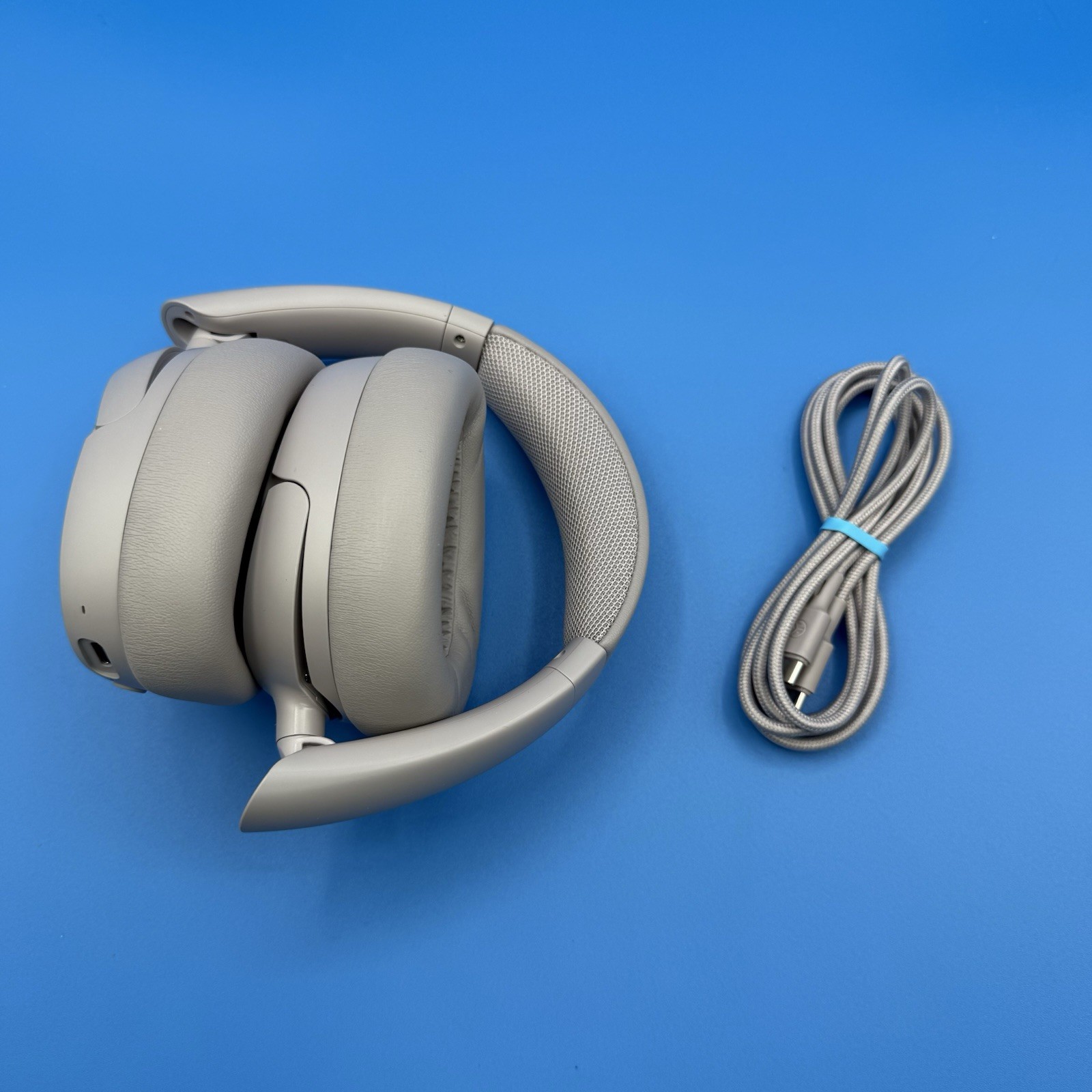 JLab JBuds Lux ANC Wireless Over-Ear Headphones – Cloud White