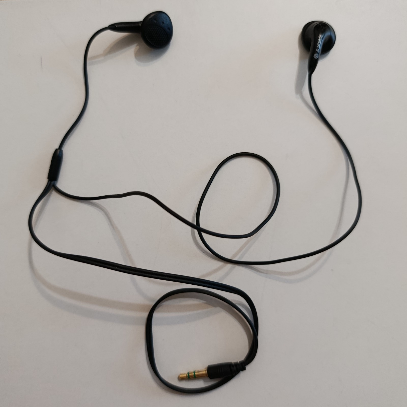 Sony MDR-E808 Earphones Black Jack 3.5mm Vintage Used
