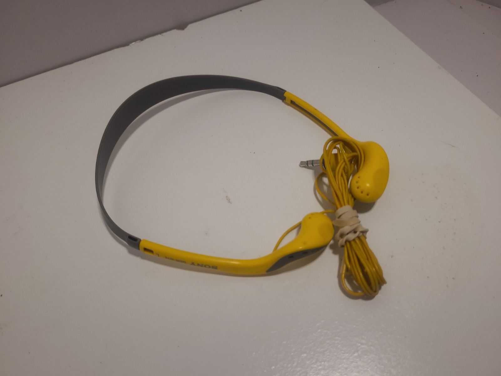 Sony MDR-W14 Yellow Black Wired Walkman Stereo Audio In-The-Ear Headphones