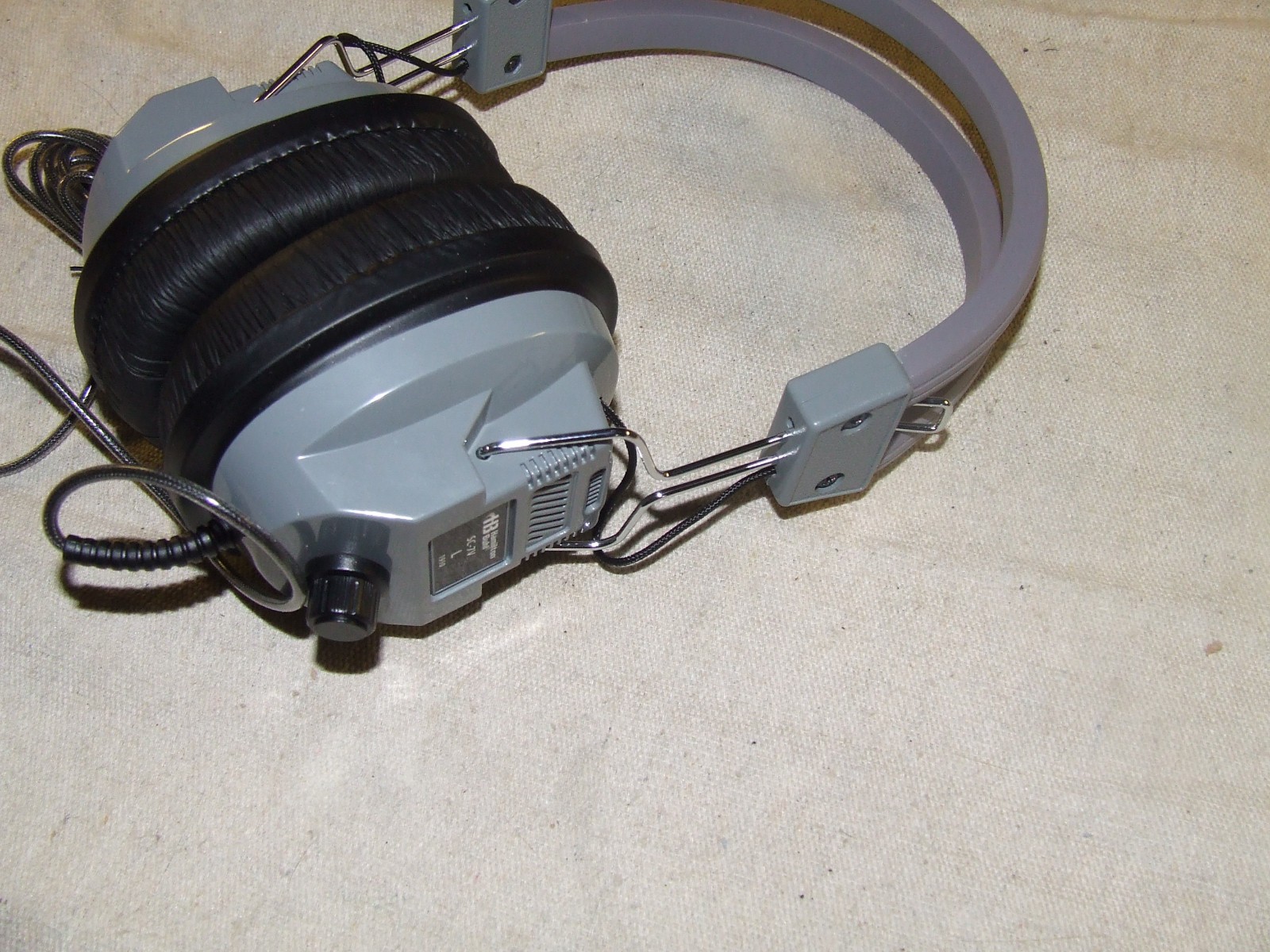Hamilton Buhl SchoolMate SC-7V Headband Headphones NEW FREE SHIPPING 4PACK