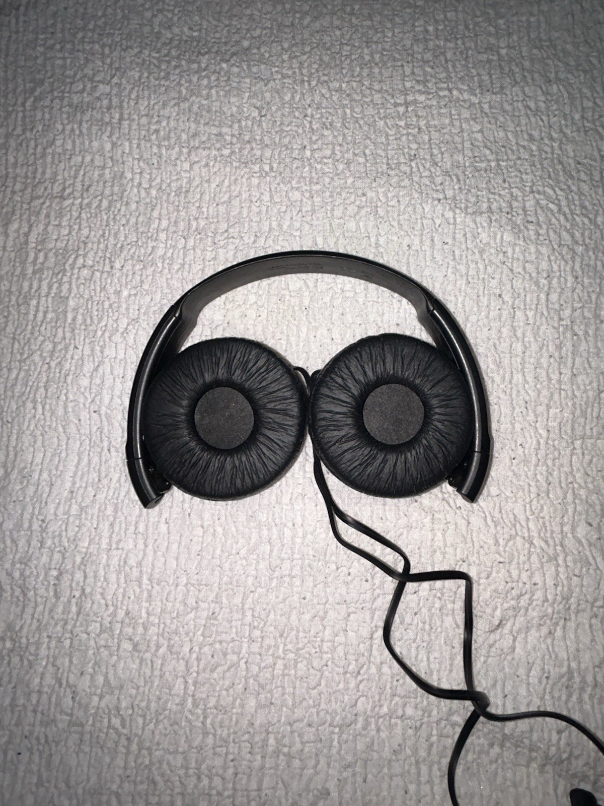 Sony Wired On-Ear Headphones Black Headband 3.5mm Jack Ear-Pad (On the Ear)