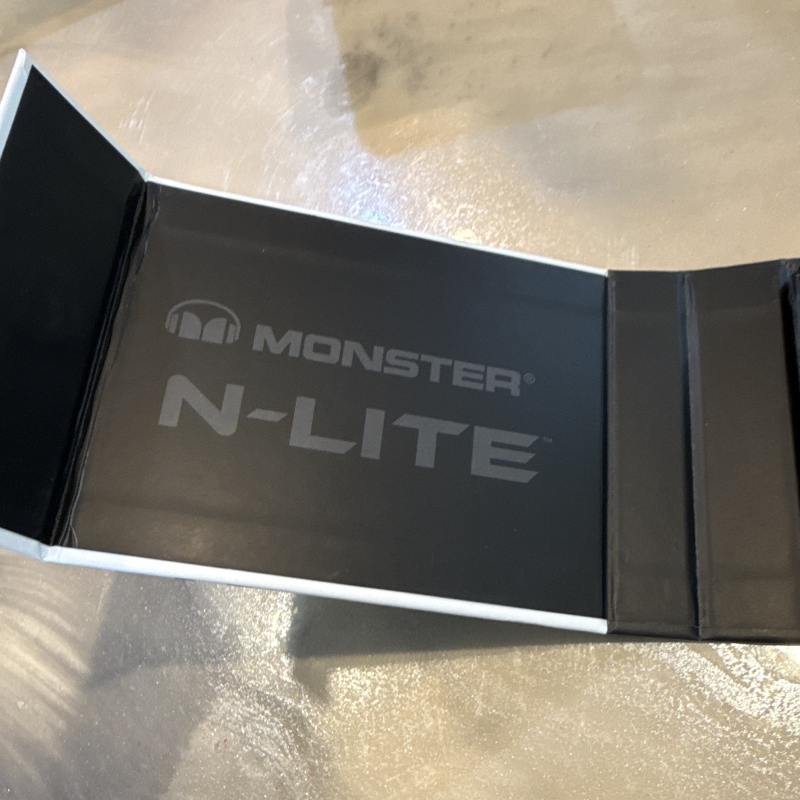 Monster N-LITE In-Ear Earbuds Black 3.5mm w/ Mic In-Line Control MPN