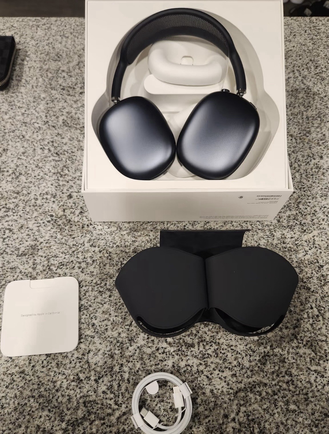 Apple AirPods Max Over-Ear Headphones (Blue/Black) w/ Smart Case, USB Cable, Box