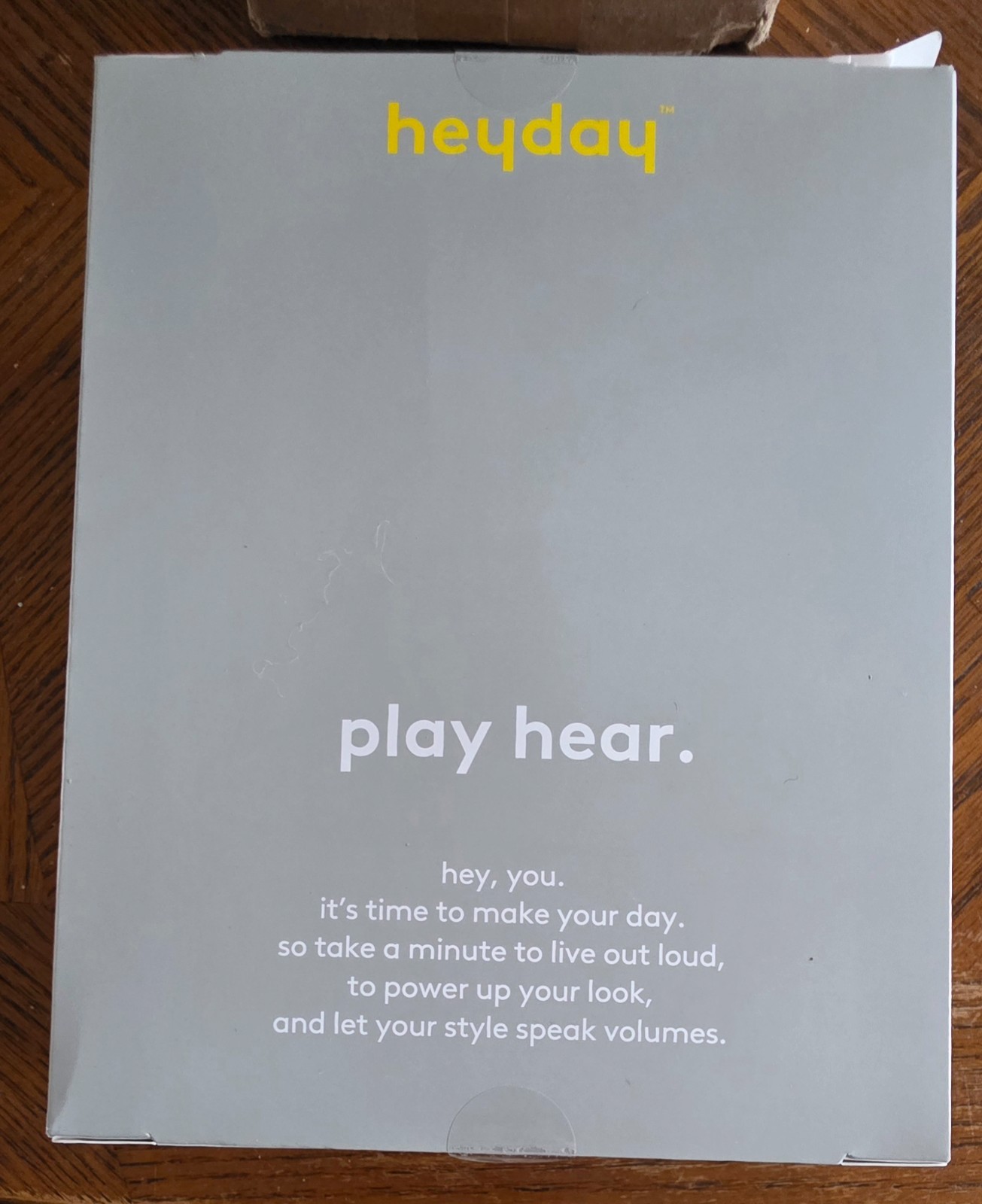 Heyday Wired Headphones Hot Pink Kids Teens Adults New in Box