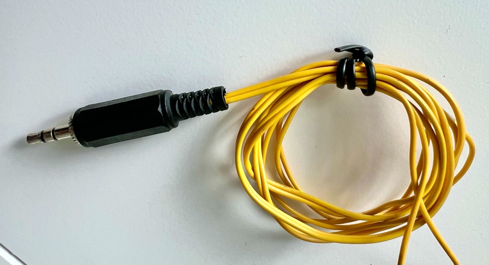 Sony MDR-W014 Yellow Wired 3.5mm Stereo Neckband Headphones Tested Working