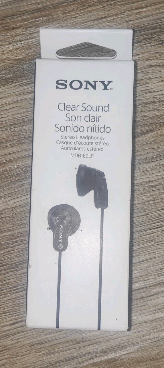 SONY MDR-9LP CLEAR SOUND IN-EAR STEREO HEADPHONES BLACK 2021 BRAND NEW SEALED