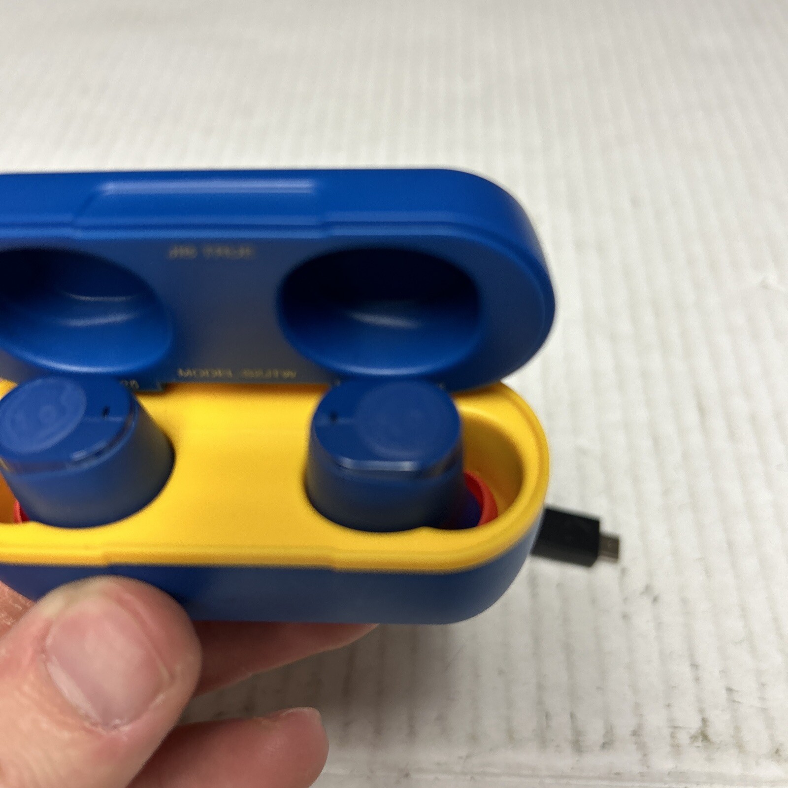Skullcandy Jib True Wireless Earbuds – Blue Red