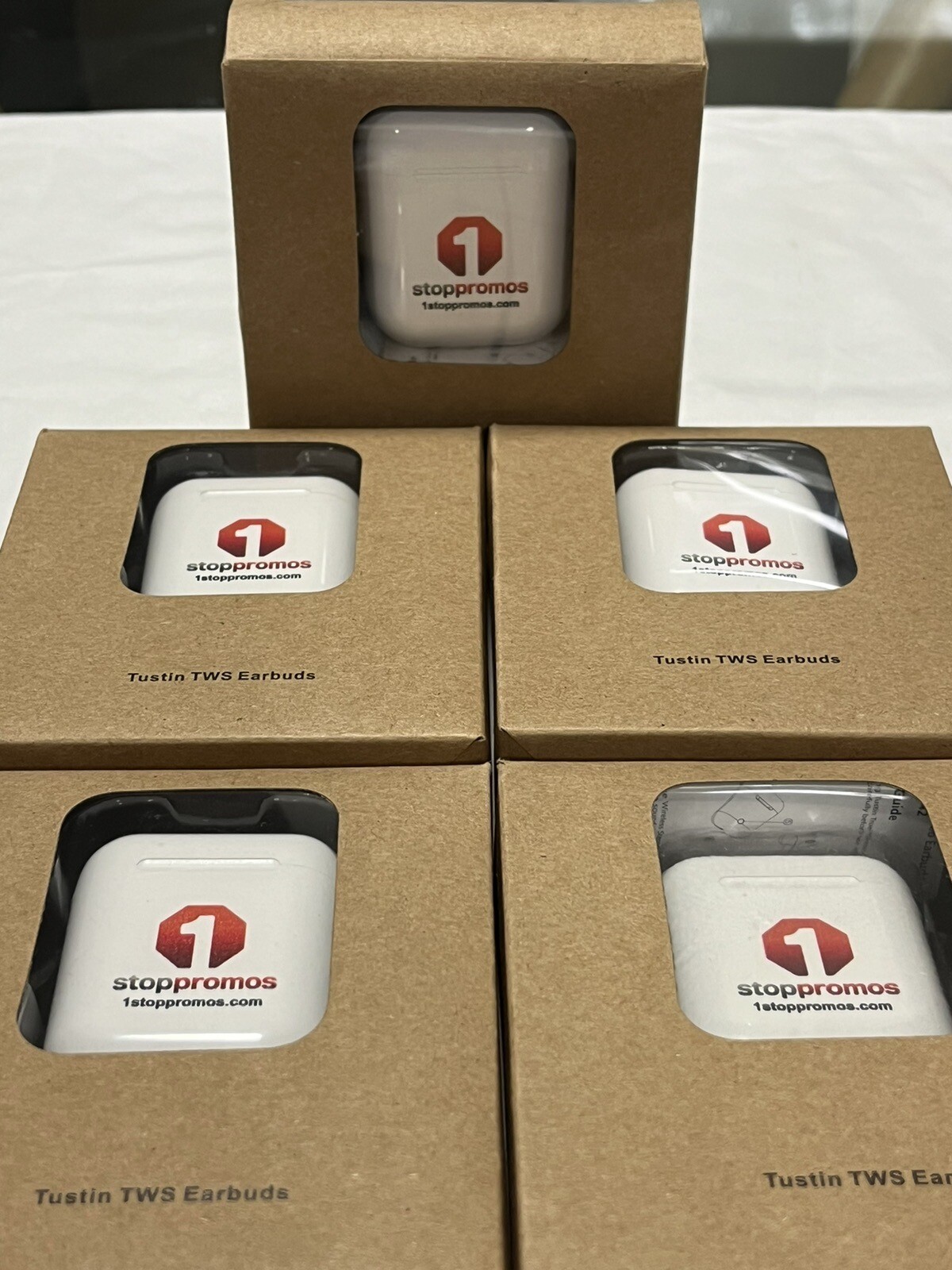 Lot Of 5 New Tustin TWS Earbuds. SKU:EP42. 350mAh/3.7V. DC5V/1A. 0.5W. White