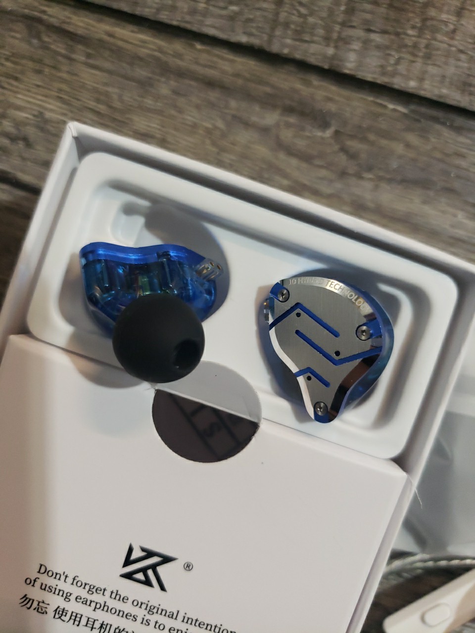 Linsoul KZ ZS10 Pro 4BA+1DD in Ear Monitor HiFi Wired Earbuds,W/ Mic, Glare Blue