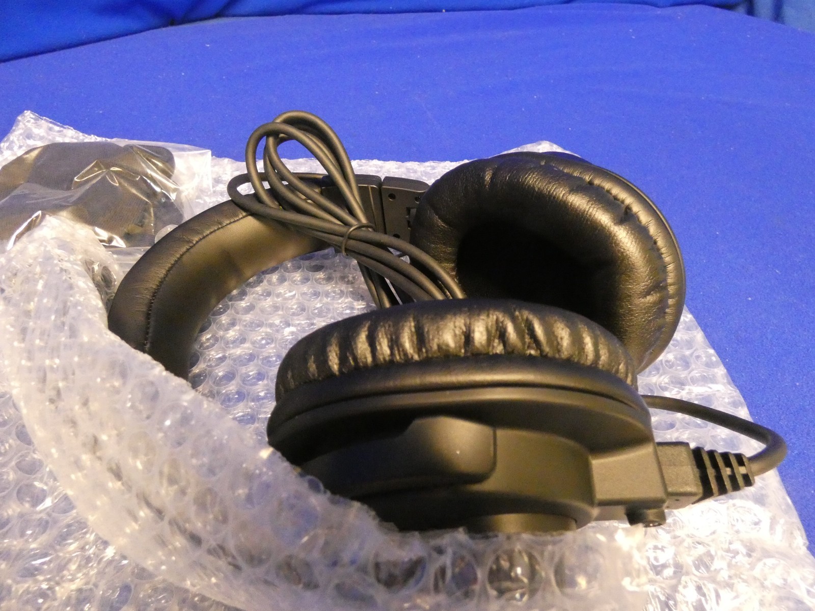 Clear-Com CC-400-X5 Double Ear Headset XLR 5M (New-Open Box) 5-Pin Male