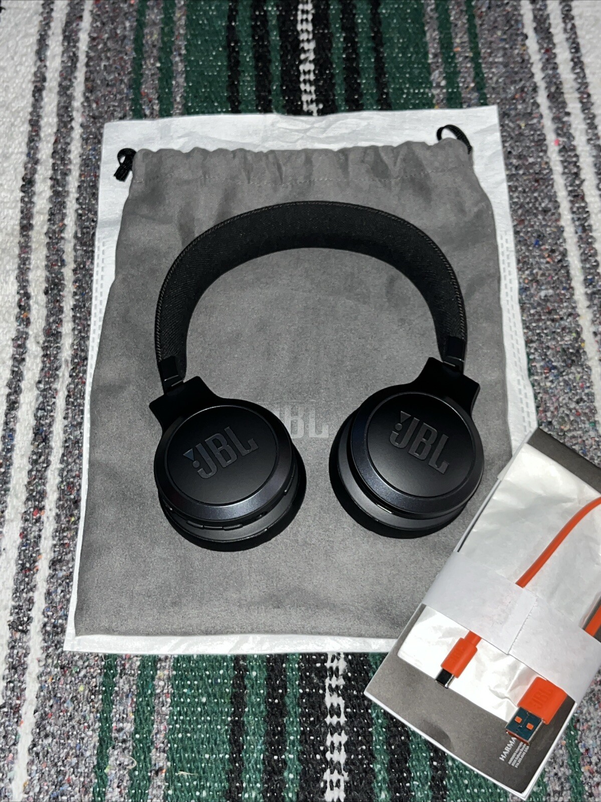 JBL Tune 670NC Smart Ambient Wireless On-Ear Headphones Adaptive Noise Cancel