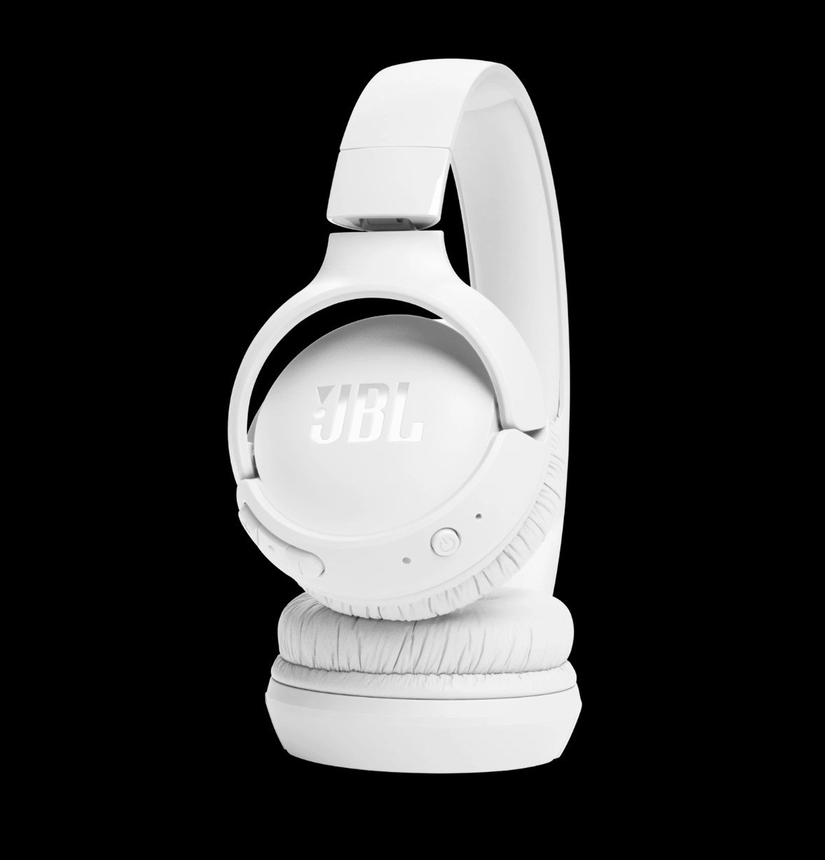 JBL Tune 520BT Pure Bass Wireless Bluetooth Headphones (White)