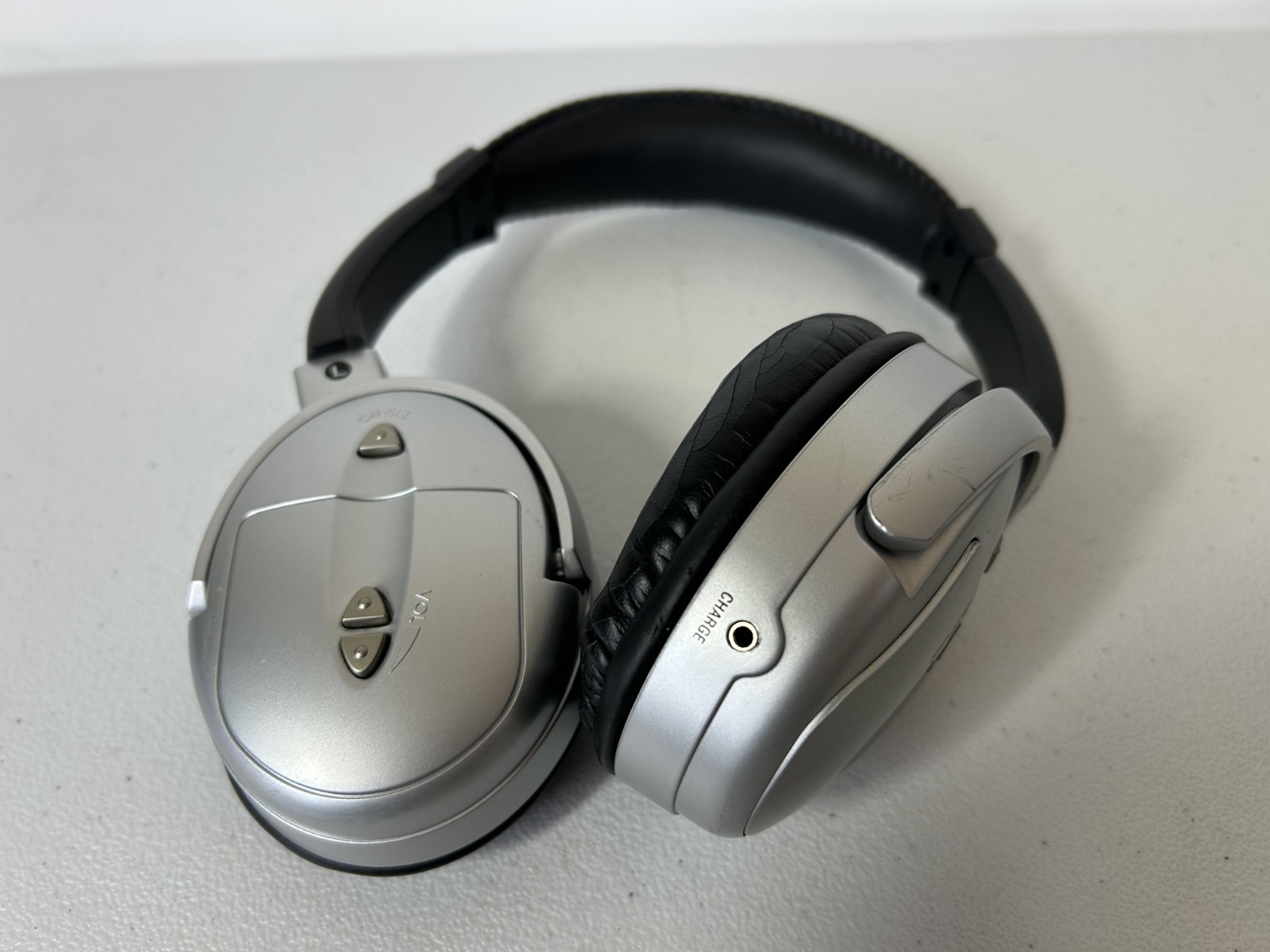 VTG LTB Cinema 1 True Digital 2.4GHz Wireless 5.1 Surround Sound 6 Ch Headphones