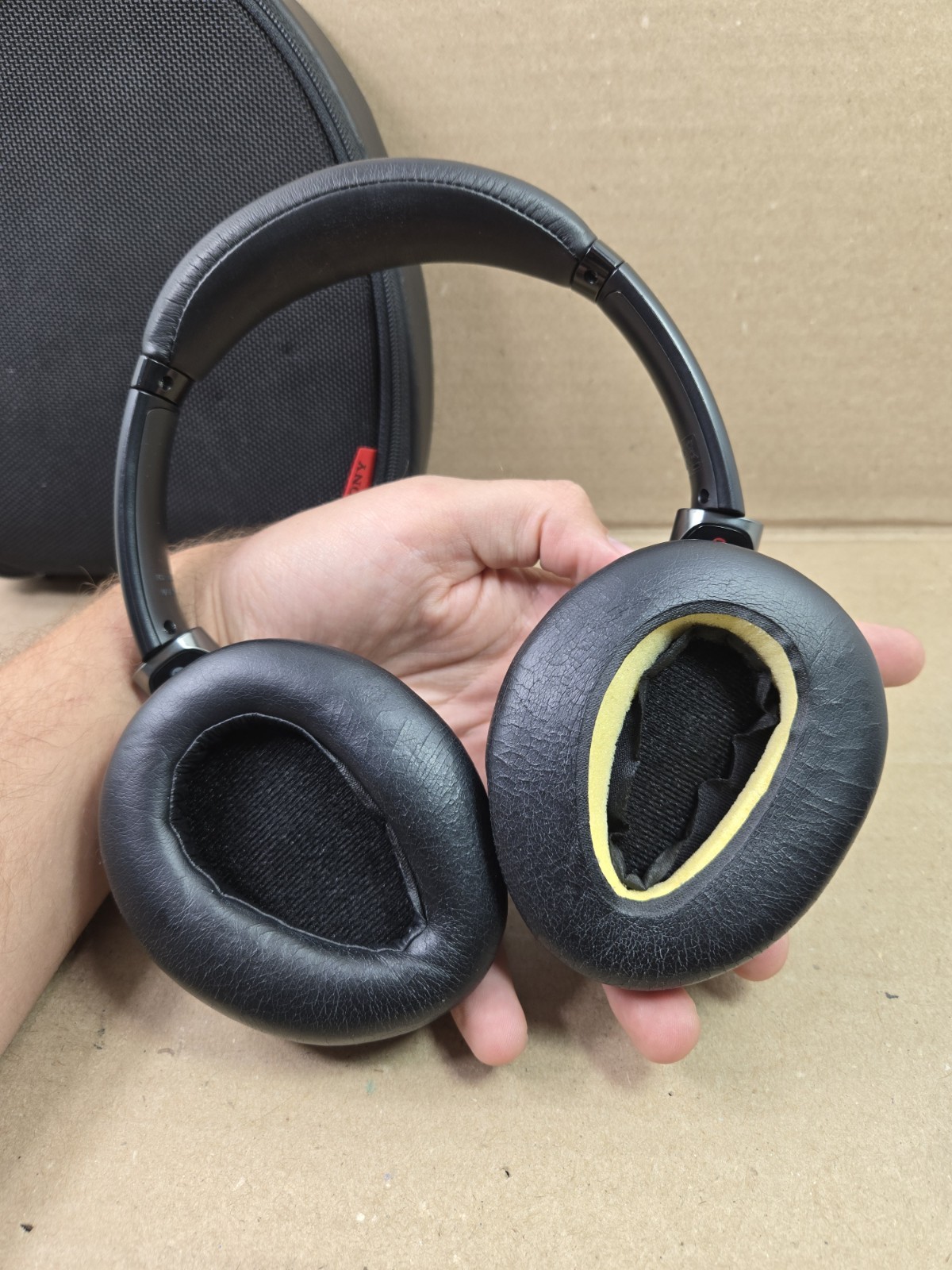 Sony MDR-10RNC Wired Noise Cancelling Over-the-ear Headphones Used Tested