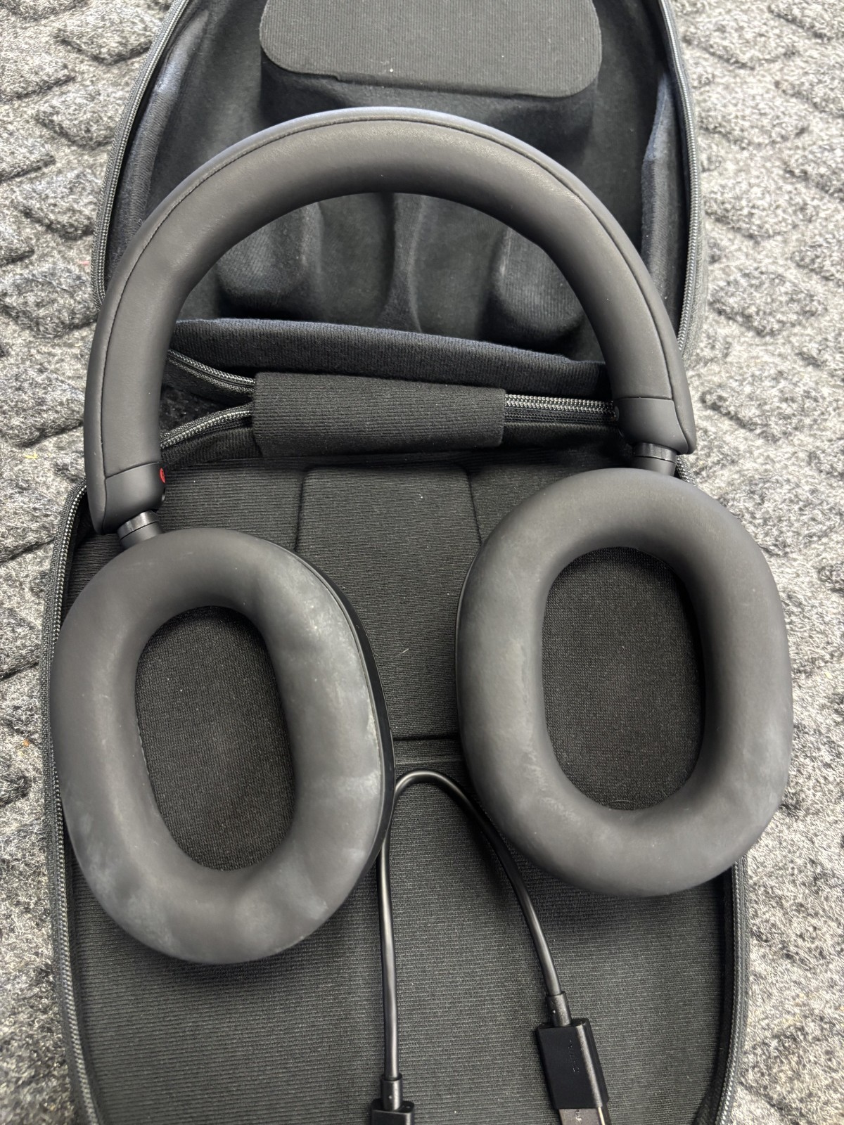 SONY HEADPHONES YY2954 ME#69034-1