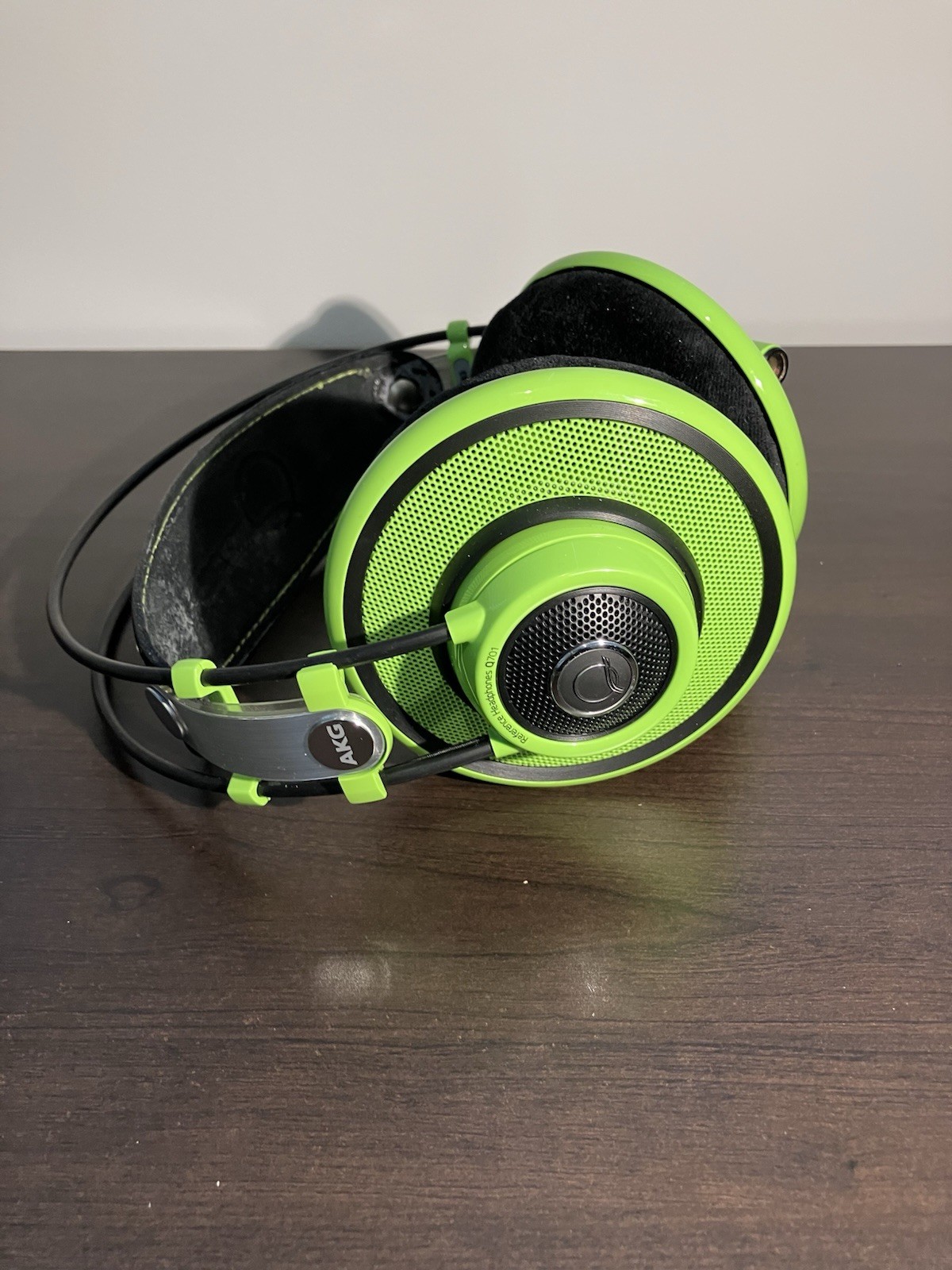 AKG Q701 Quincy Jones Open Type Reference Class Premium Headphones