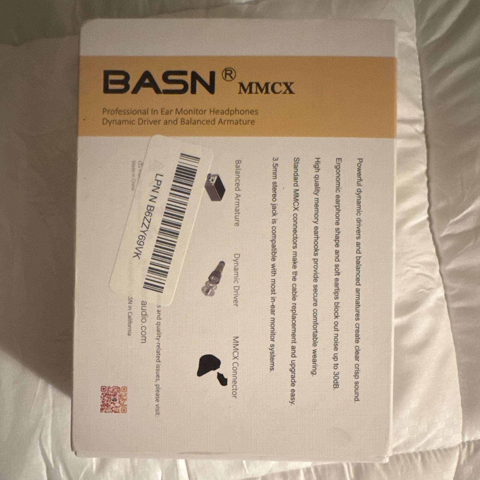 BASN MMCX Triple Driver In-Ear Monitor Earbuds 3.5mm Noise Isolating White