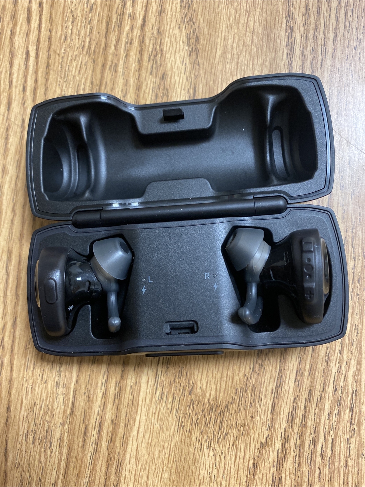 Bose SoundSport Wireless In-Ear Headphones – Black Model 423729