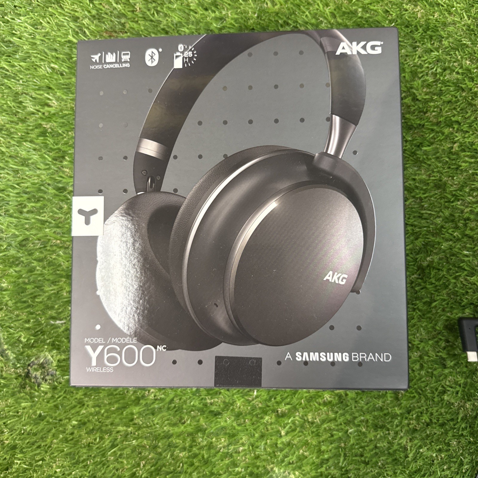 Samsung AKG Y600NC Noise Cancelling Bluetooth Headphones – Graphite Black
