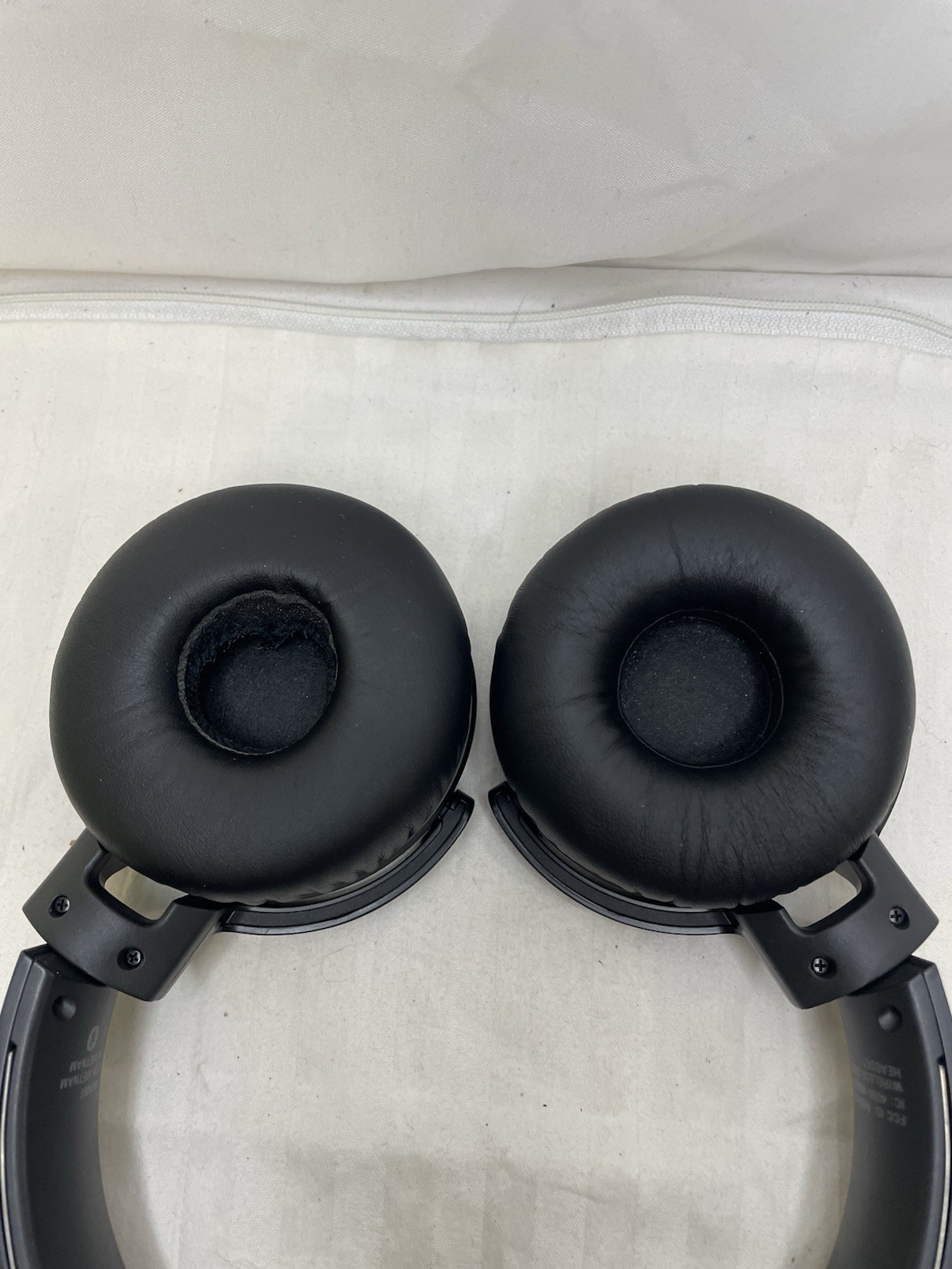 Sony MDR-XB650BT Extra Bass Bluetooth Headphones Black
