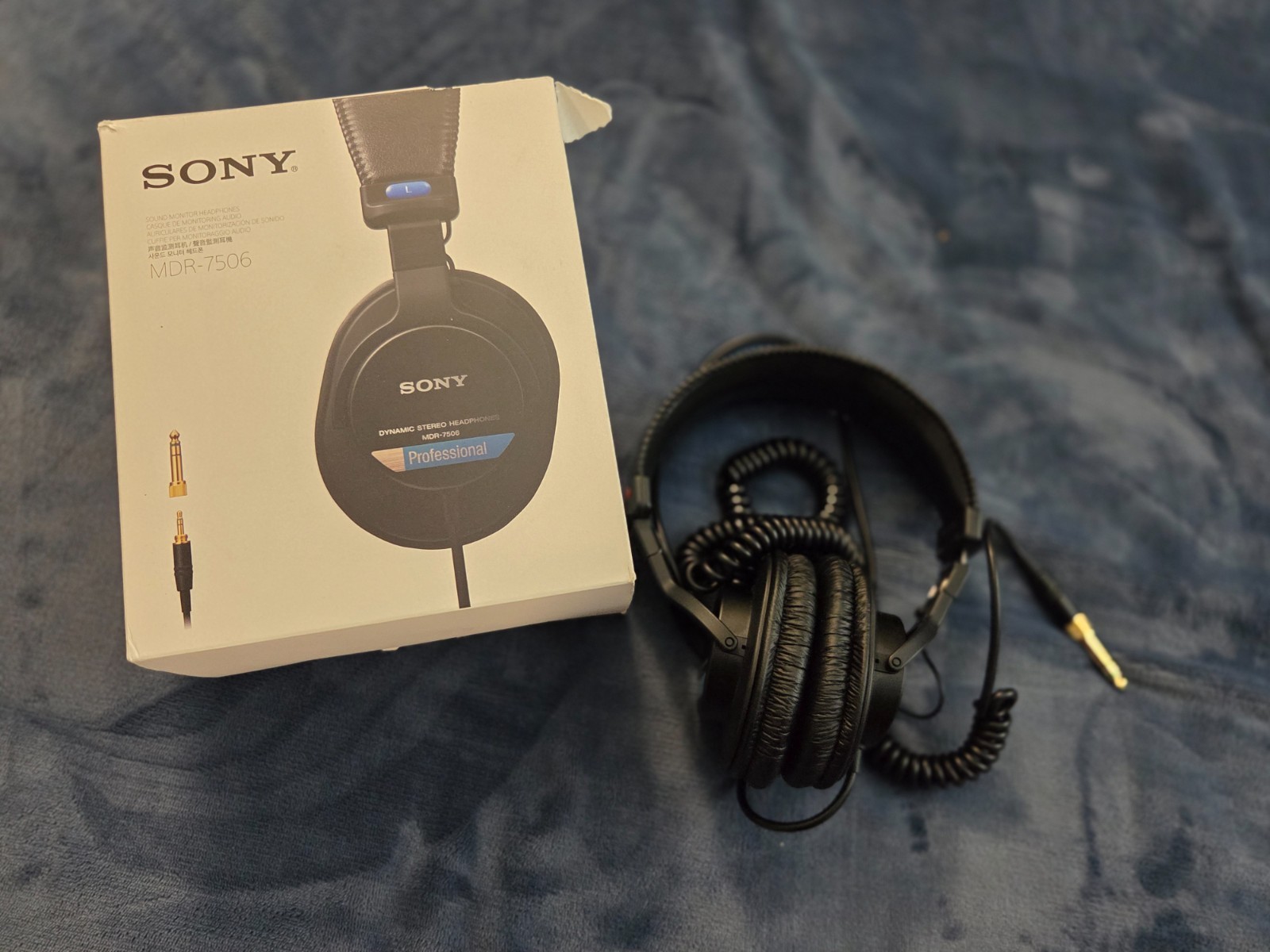 Sony Professional Mdr7506 Sound Monitor Headphones