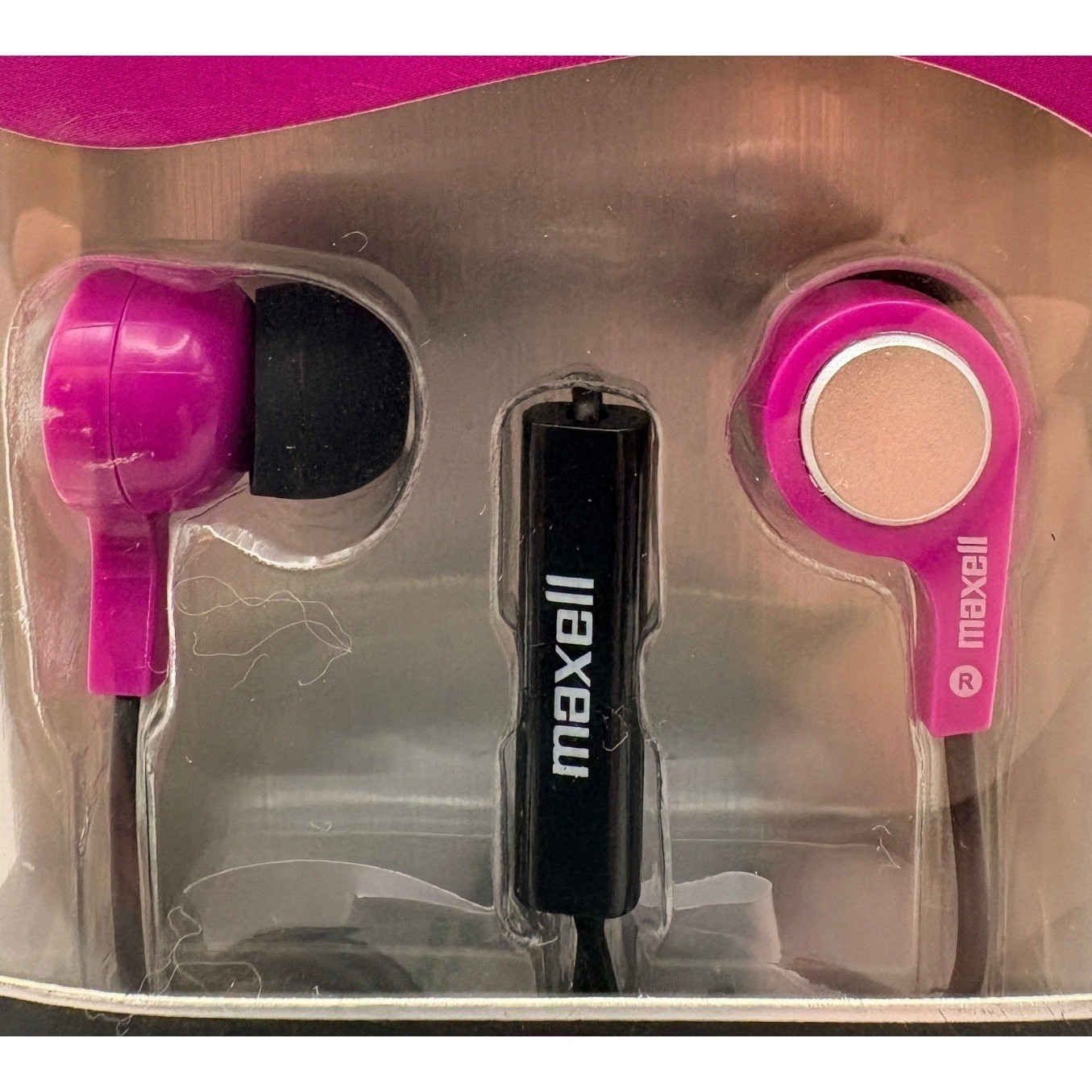 Maxell Bass 13 Earphones with Mic Pink In-Ear Wired Headphones B-13P Heavy Bass
