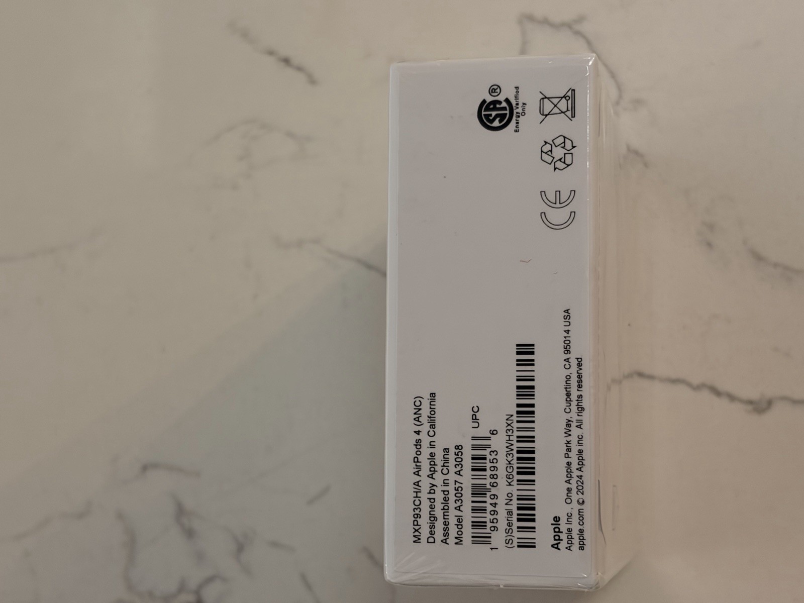 Apple AirPods 4 (ANC) White In-Ear Earbuds w/Active Noise Cancellation, USB-C