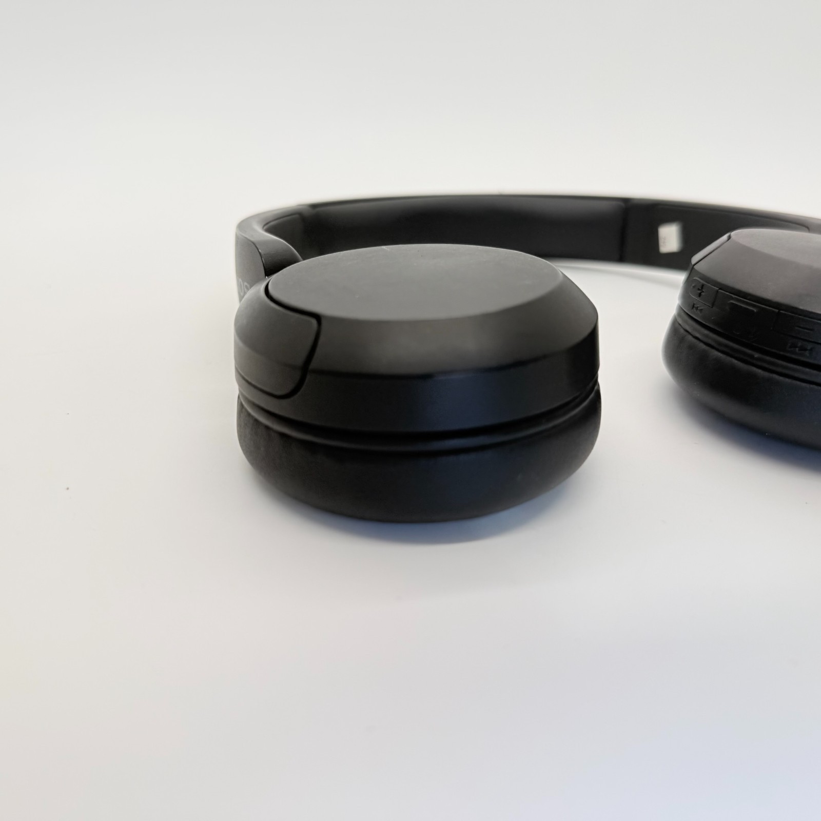 Sony Bluetooth Headphone YY2958 WH-CH520 Noise Canceling Headphones – Black