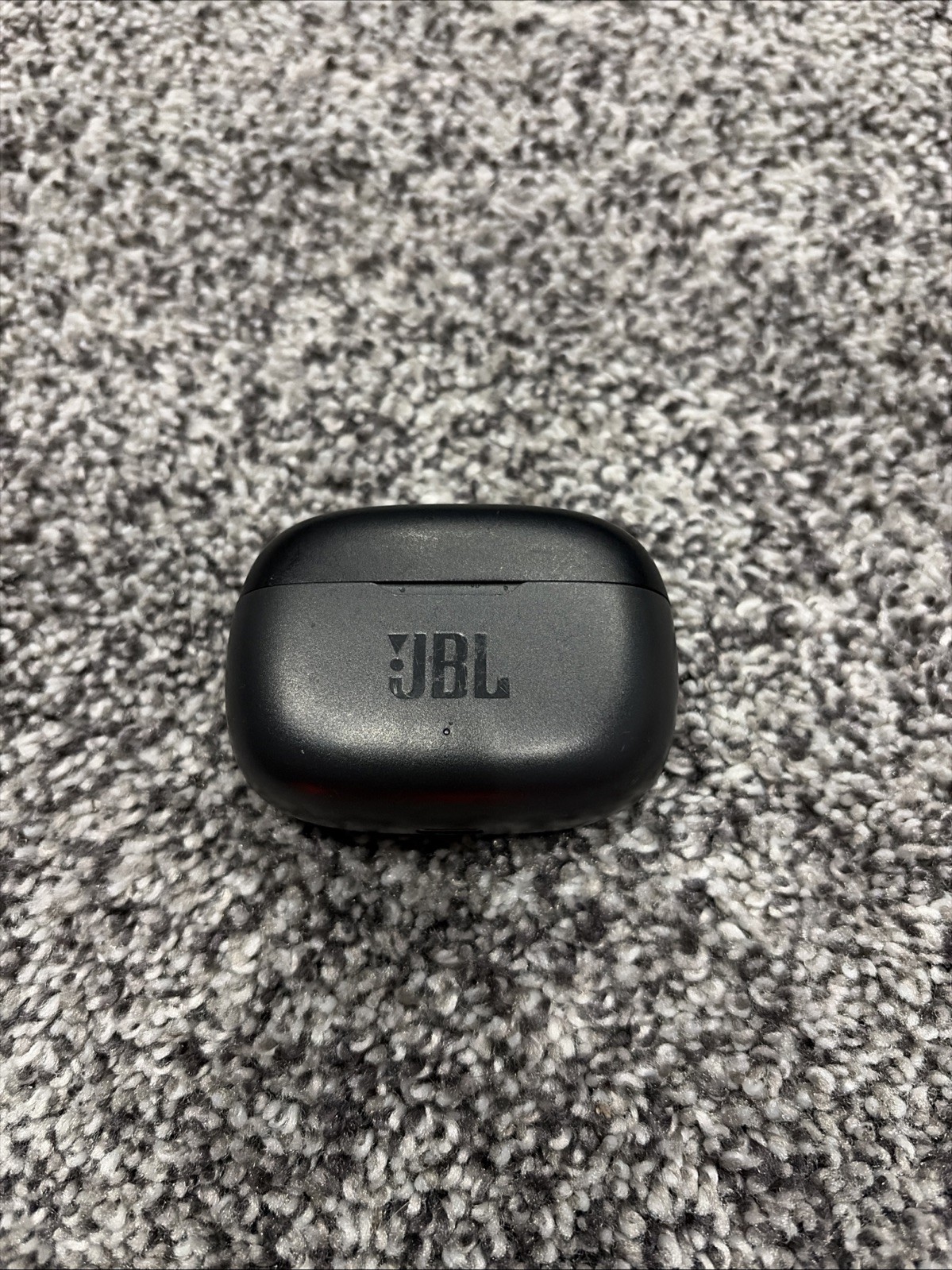 JBL Bluetooth Headphones With FREE CHARGER AND BLOCK