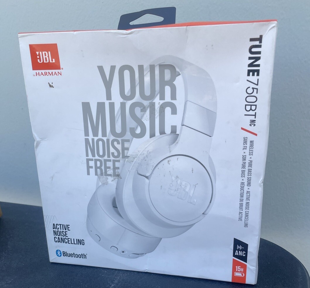 JBL TUNE 750BTNC Bluetooth Headphones – White