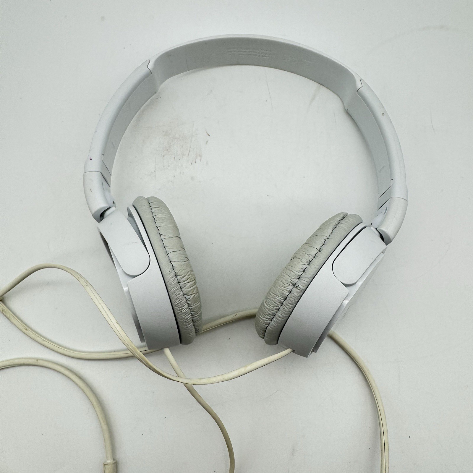 Sony MDR-ZX110 Ear-Pad (On the Ear) Headband Headphones – White
