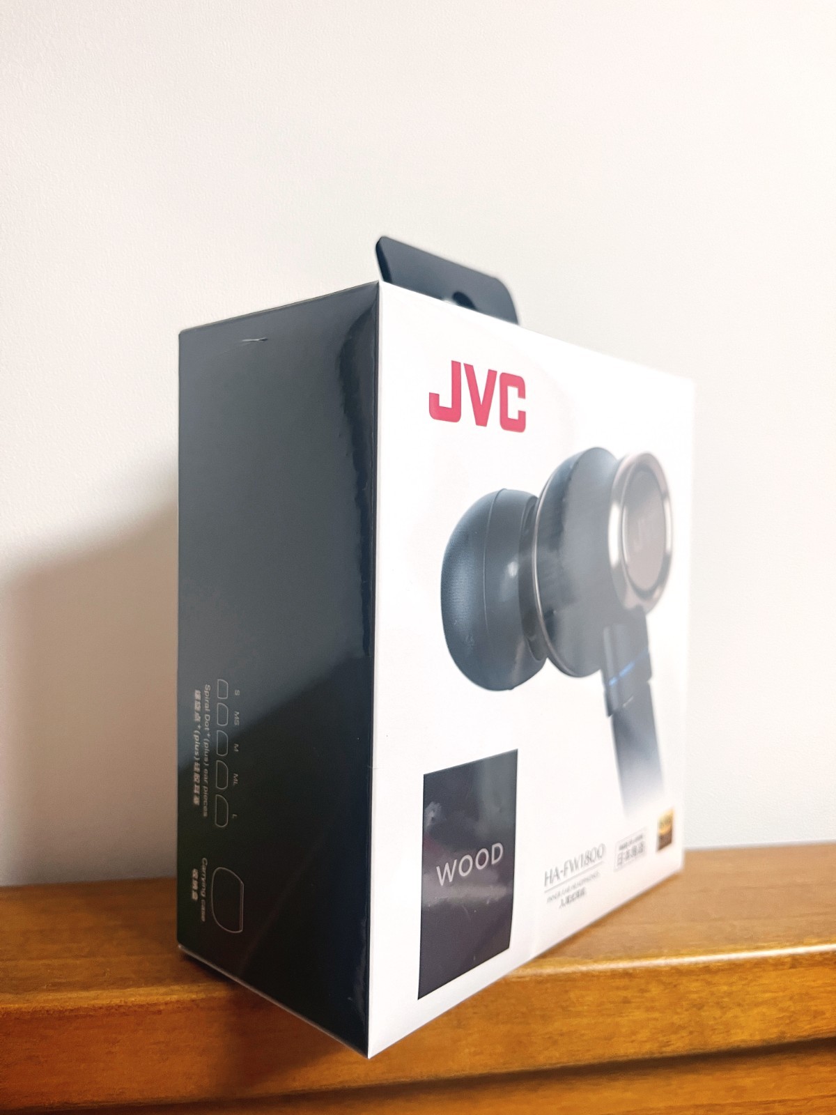 JVC HA-FW1800 WOOD Diaphragm Hi-Resolution Audio Inner Headphones MADE IN JAPAN