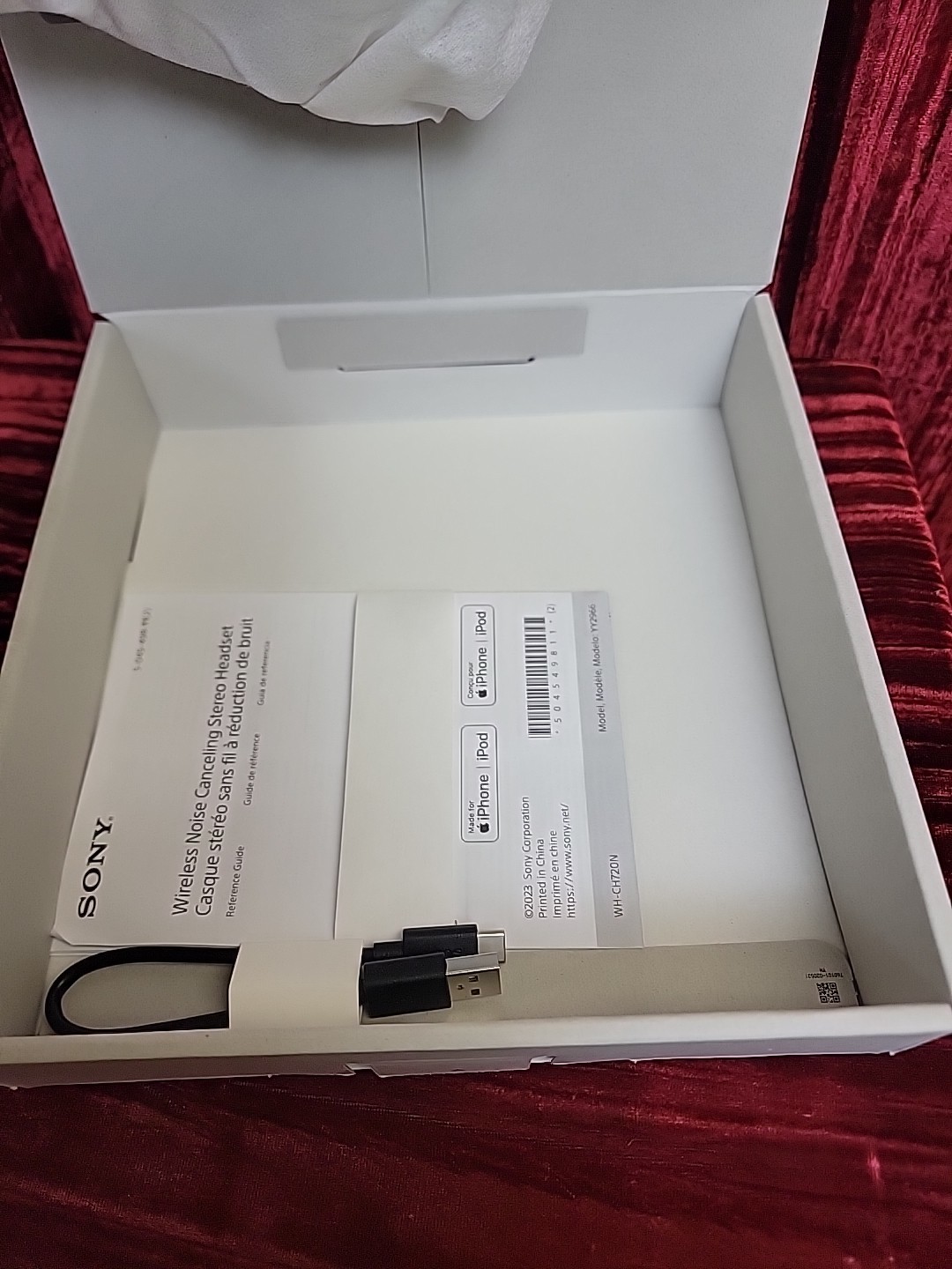 Sony WH-CH720N Wireless Over-Ear Headphones Noise Canceling White 360 Audio 35h
