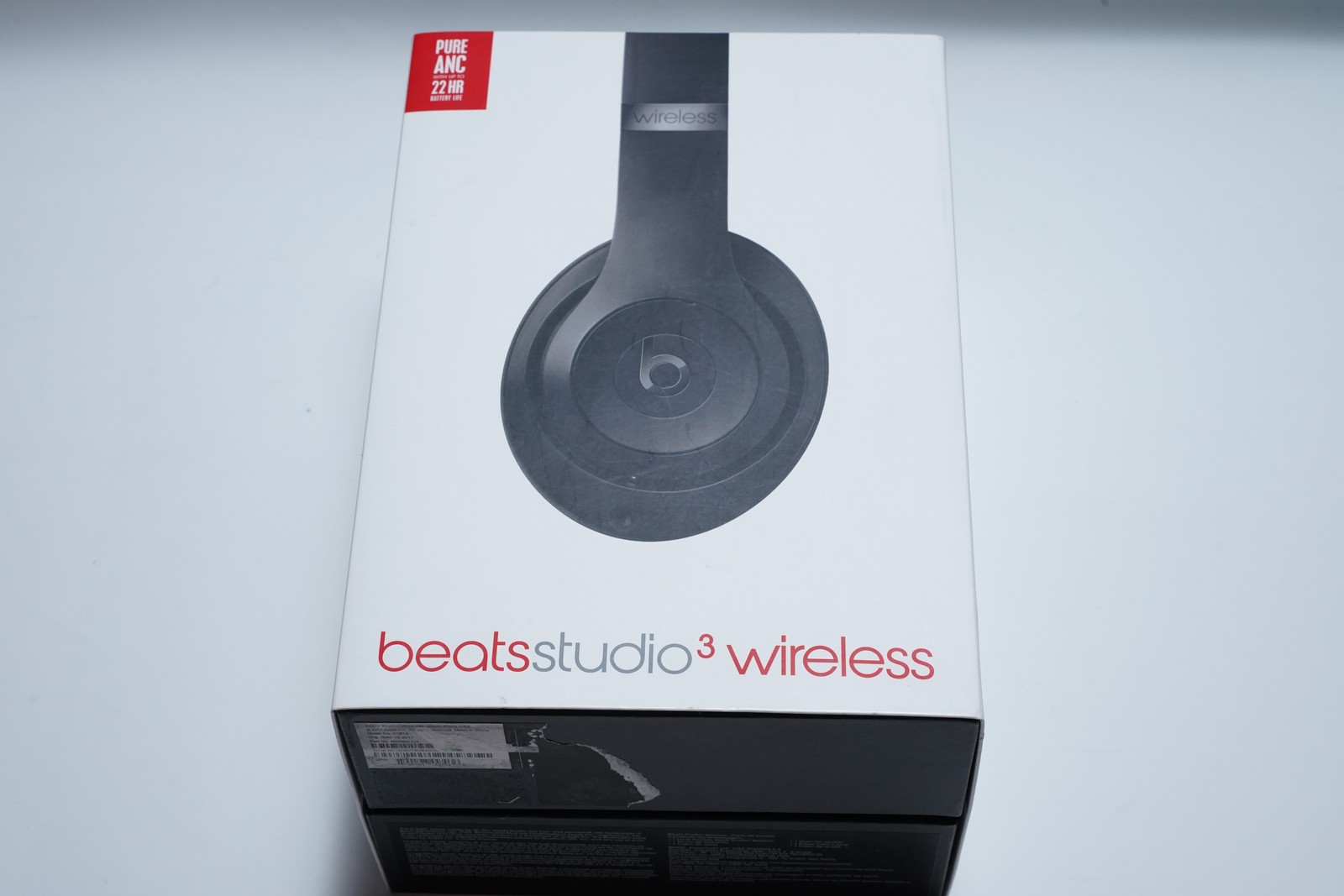 Beats Studio3 Wireless ANC Over-Ear Headphones Matte Black MQ562LL/A