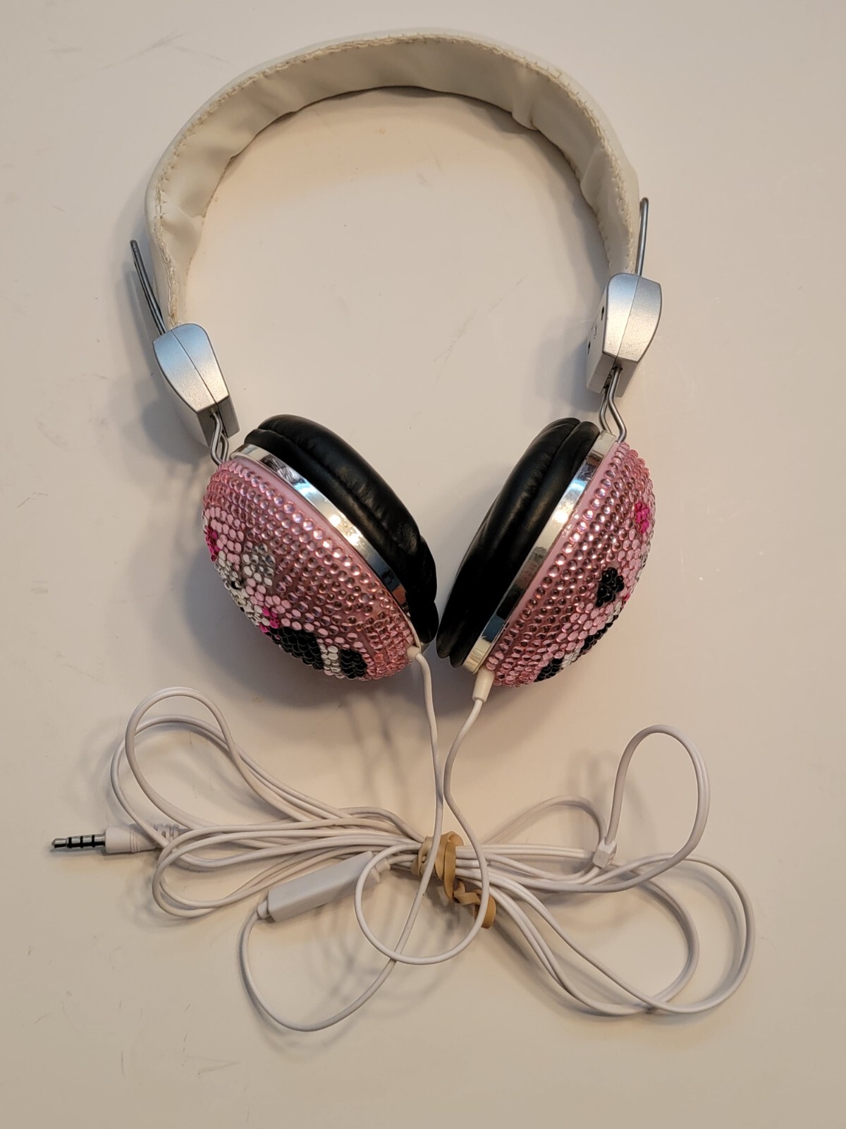 2013 Hello Kitty Rhinestone Headphones Tested/Working