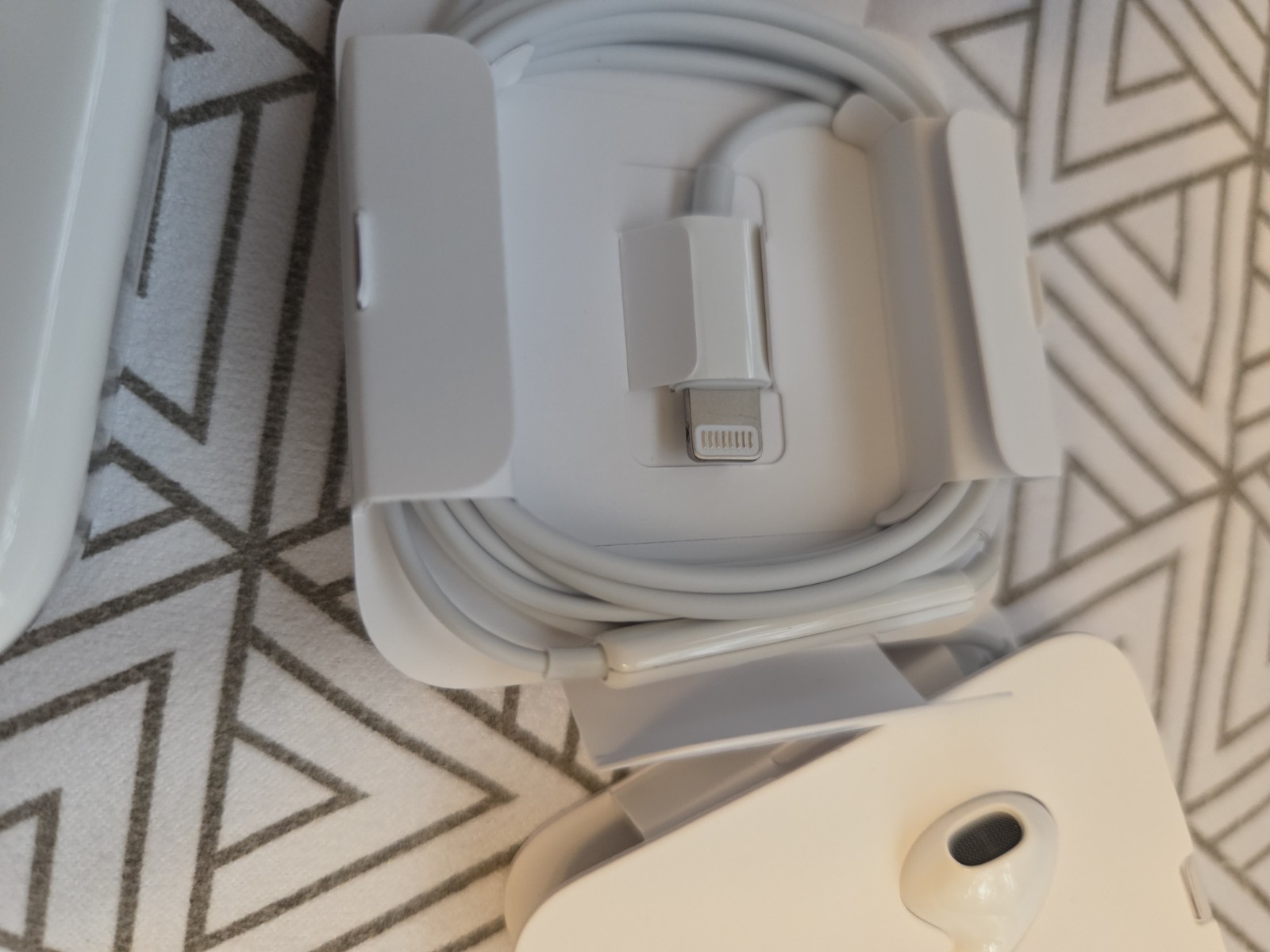 Lot Of Three Wired Apple Earbuds