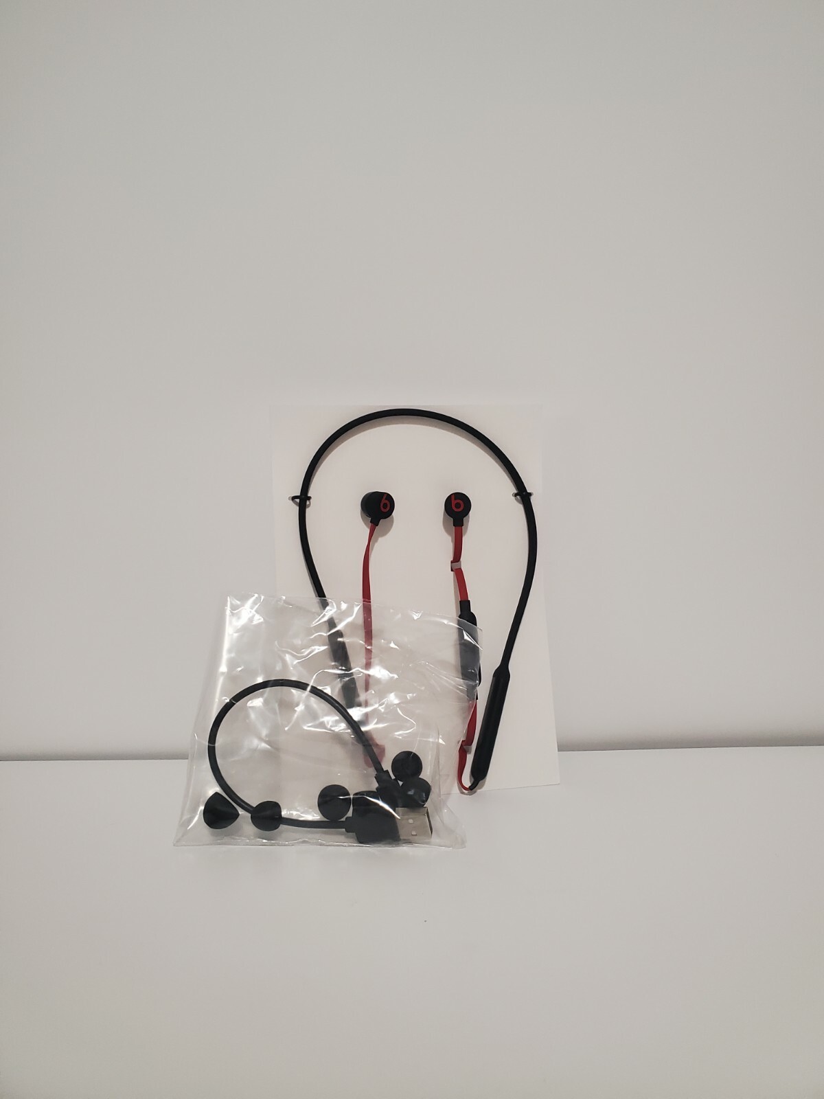 Beats by Dr. Dre BeatsX In-Ear Headset – red and black