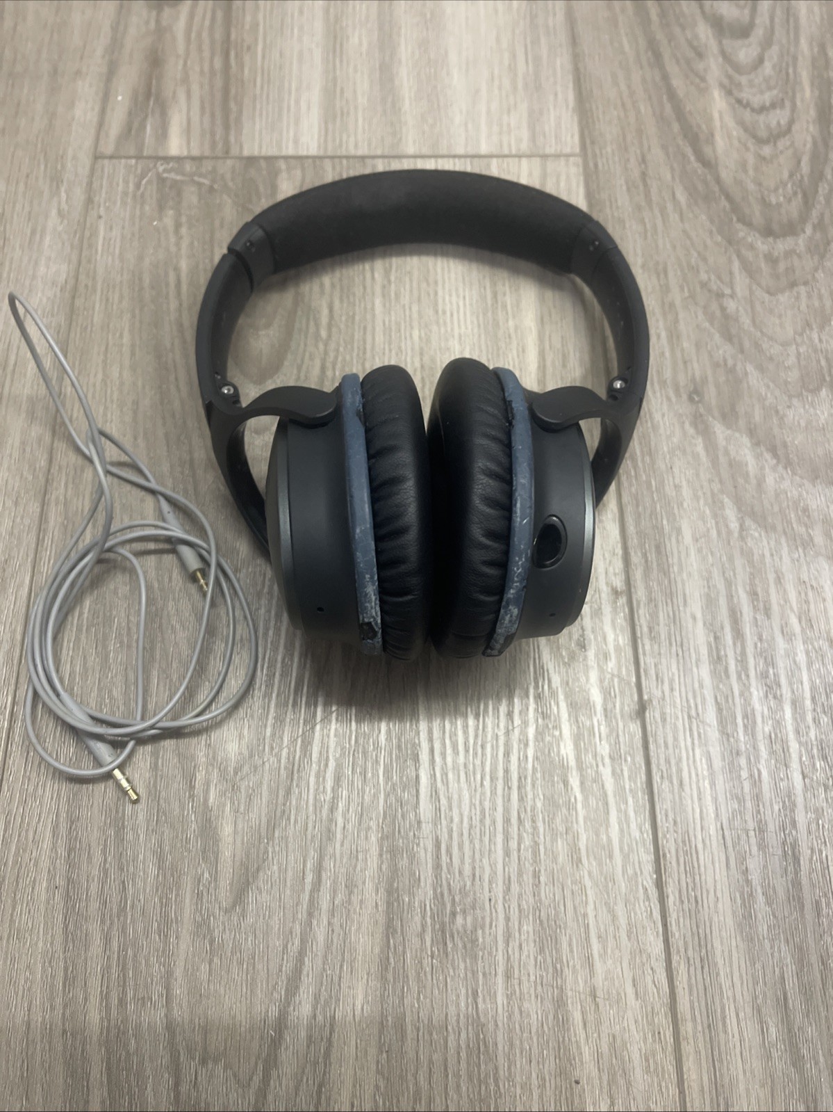Bose QuietComfort 25 (QC25) Noise Cancelling Wired Headphones (NO CASE)