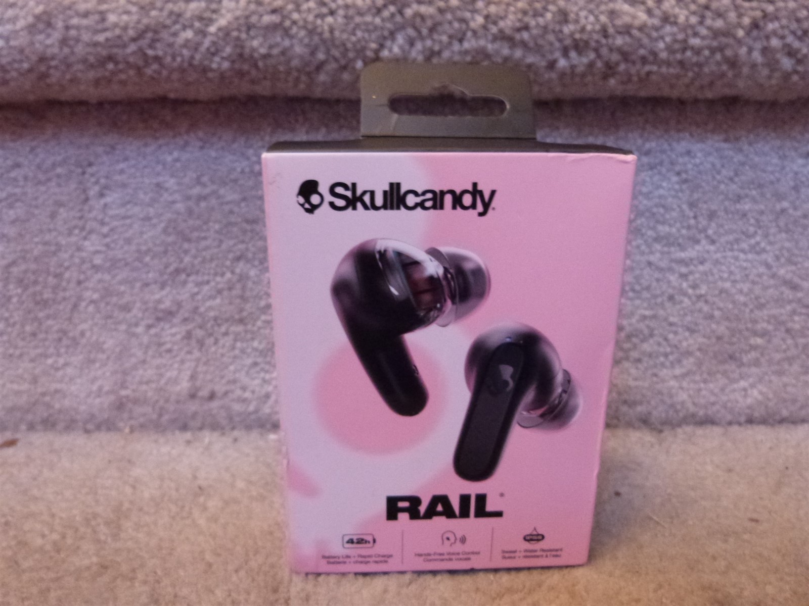 NEW Skullcandy Rail XT Wireless Bluetooth in-ear Wireless Headphones S2RLW Brand