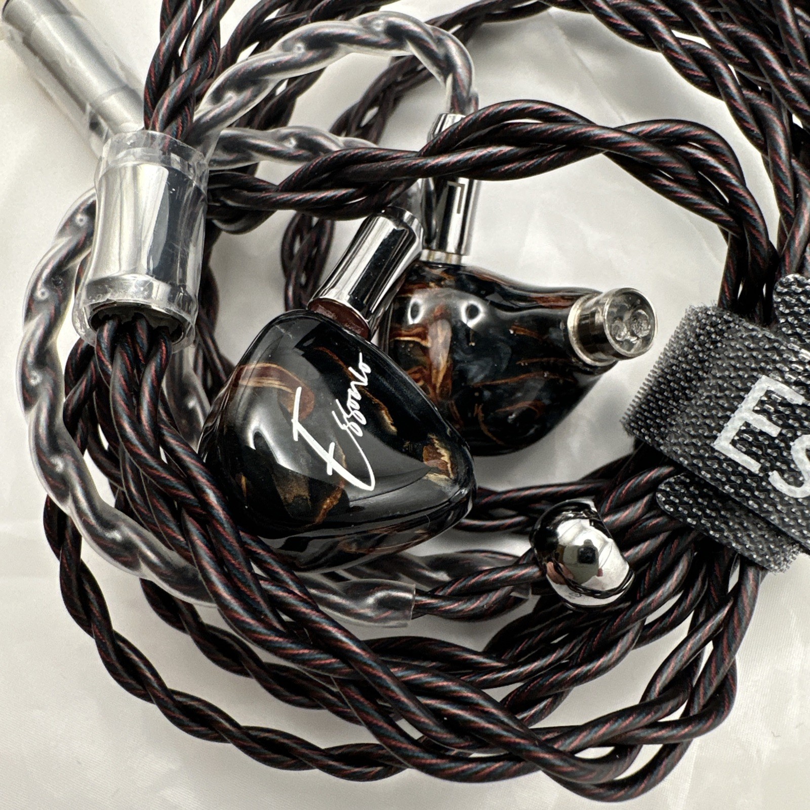 Essonio ES-C13 Handcrafted Wood In-Ear-Monitor, 2 Knowles BA-1DD Hybrid Hifi