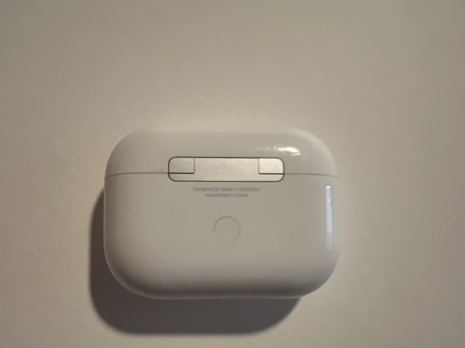 Apple AirPods Pro 1st Gen Bluetooth True Wireless In-Ear White