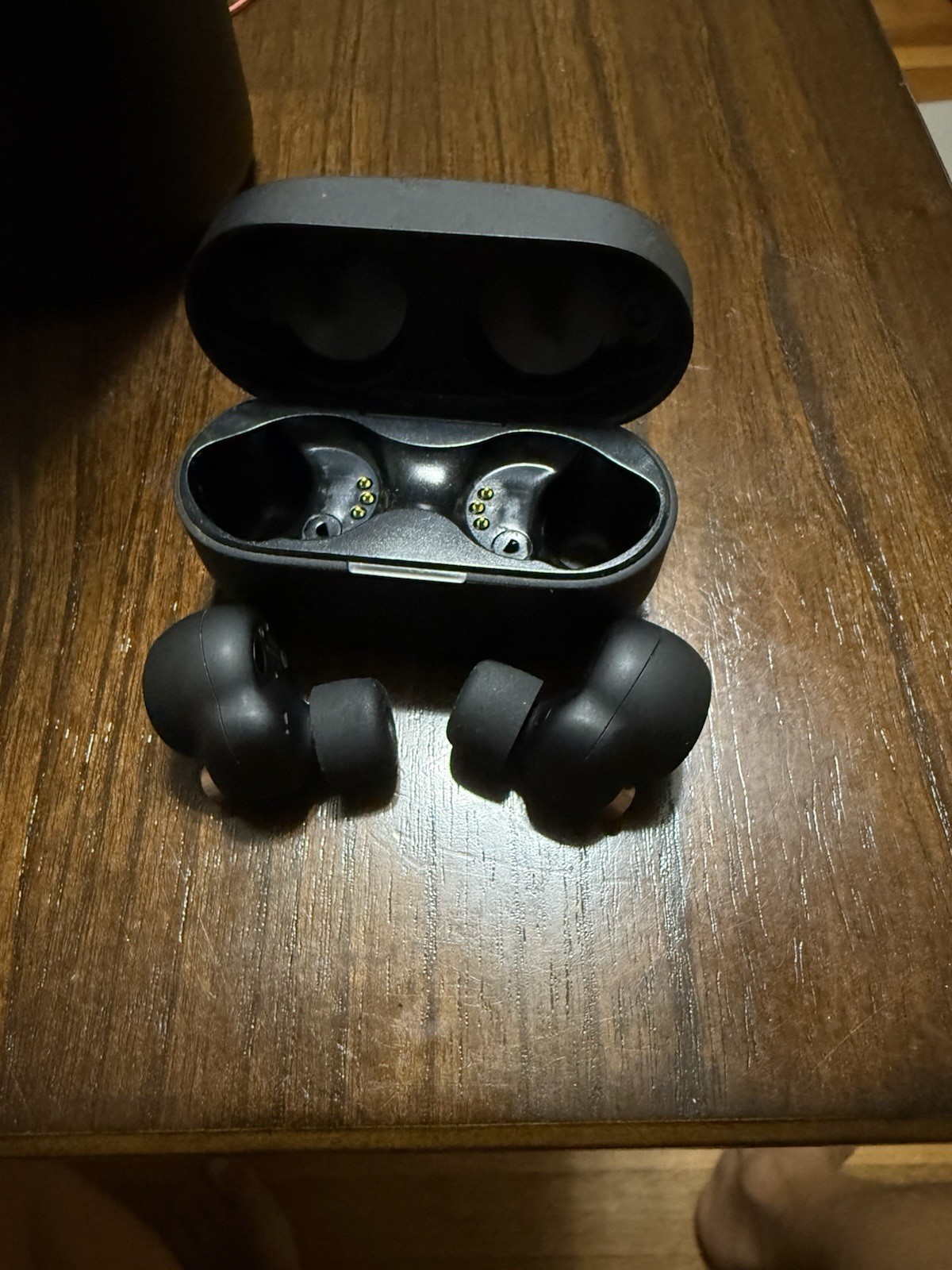 Sony WF-1000XM4 Wireless Earbuds (with Charging Case)