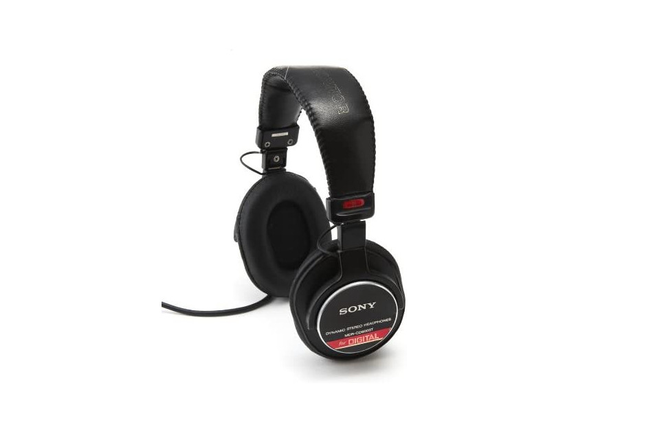 NEW SONY MDR-CD900ST STUDIO MONITOR HEADPHONES From JAPAN by fedex